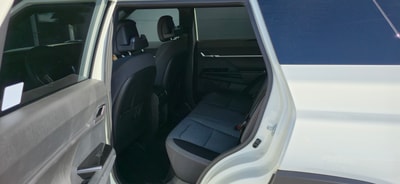 KGM Torres EVX 80 kWh Bronze — photo 7