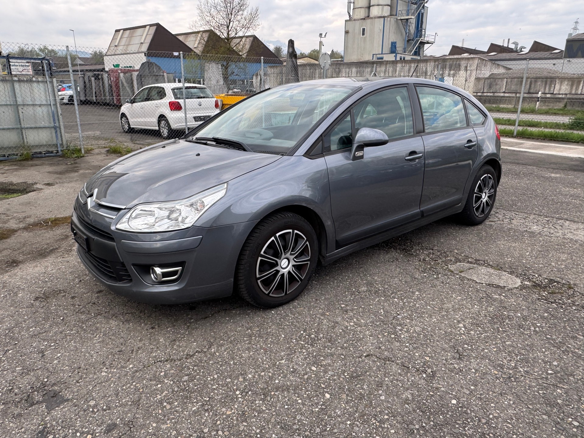 CITROEN C4 Berline 1.6i 16V VTR (Pack)-image-2