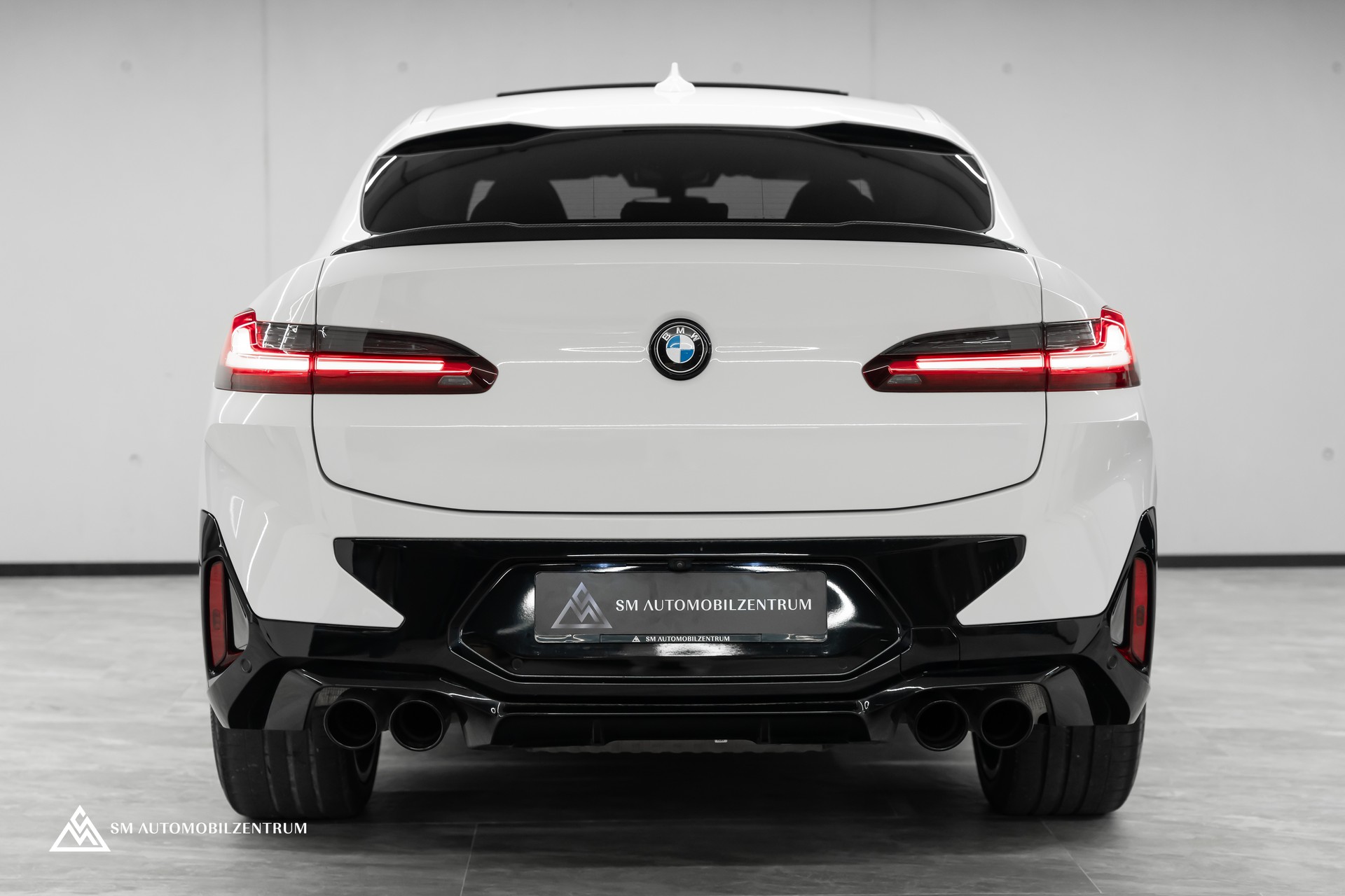 BMW X4M xDrive M Competition Steptronic / Panorama / 360° / Head-Up-image-6