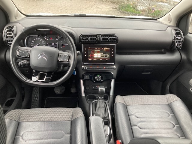 CITROEN C3 Aircross 1.2i PureTech Shine EAT-image-9