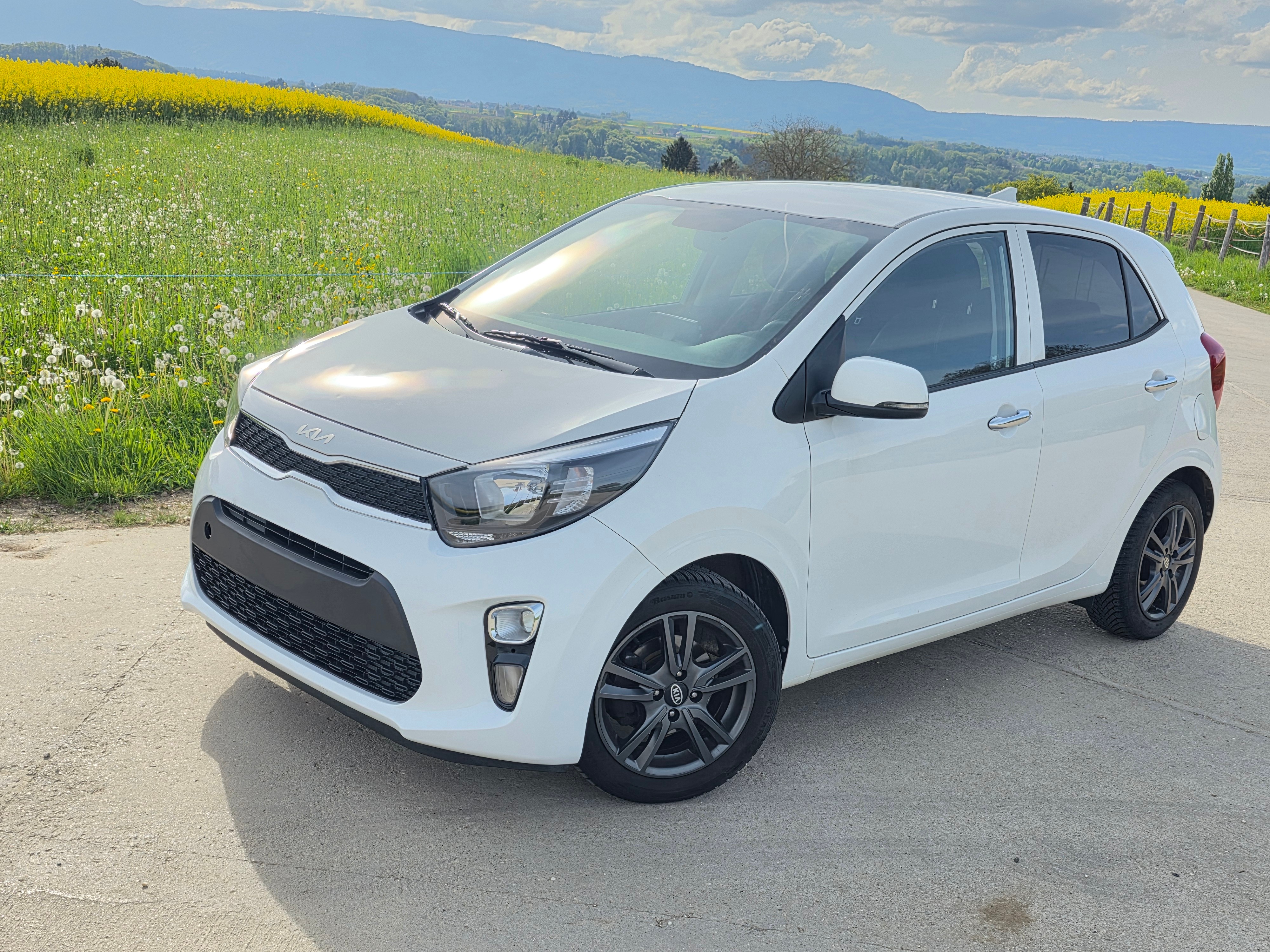 Car photo