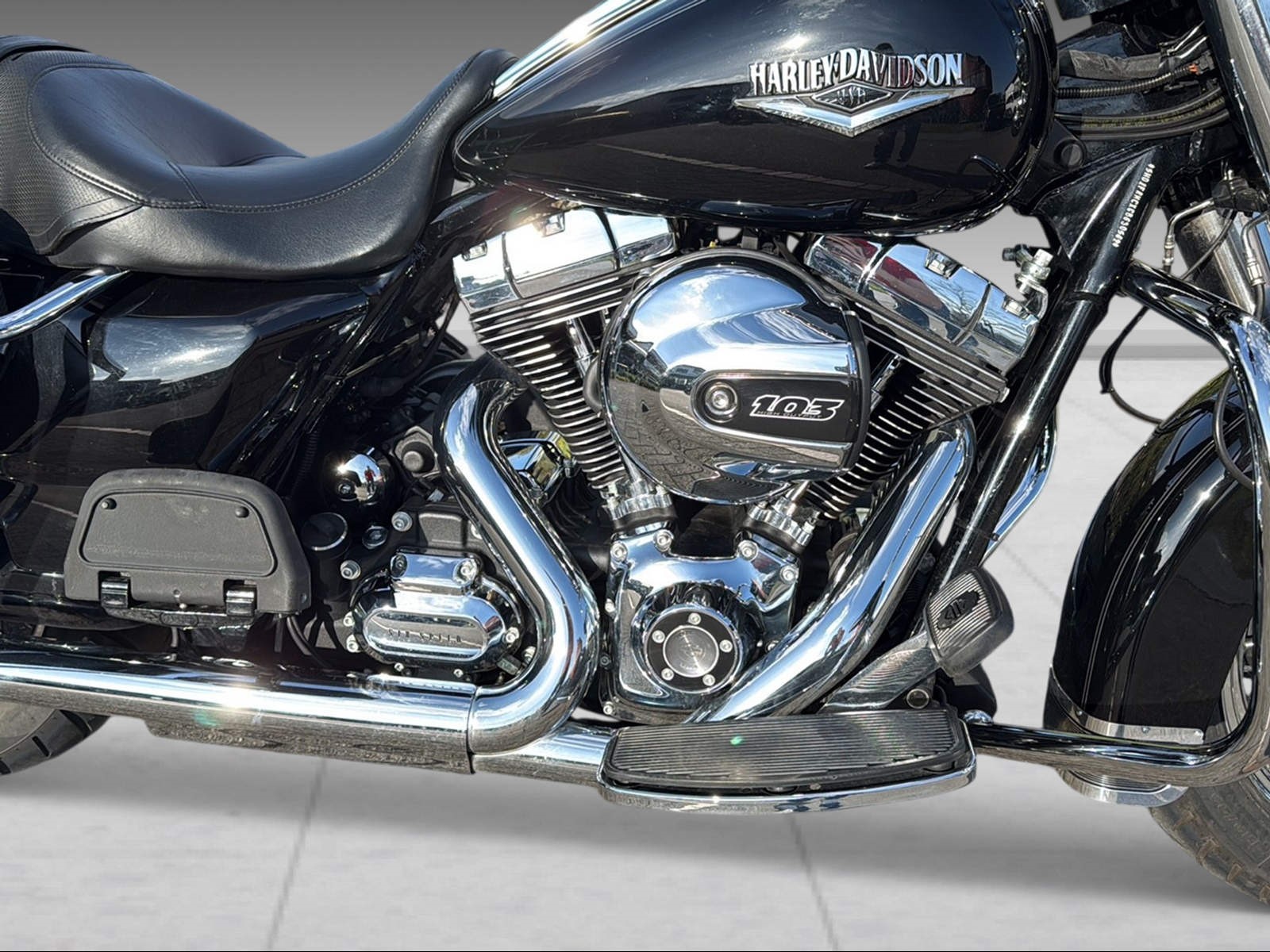 HARLEY-DAVIDSON FLHRC Road King Classic 103 ABS-showroom-element-3
