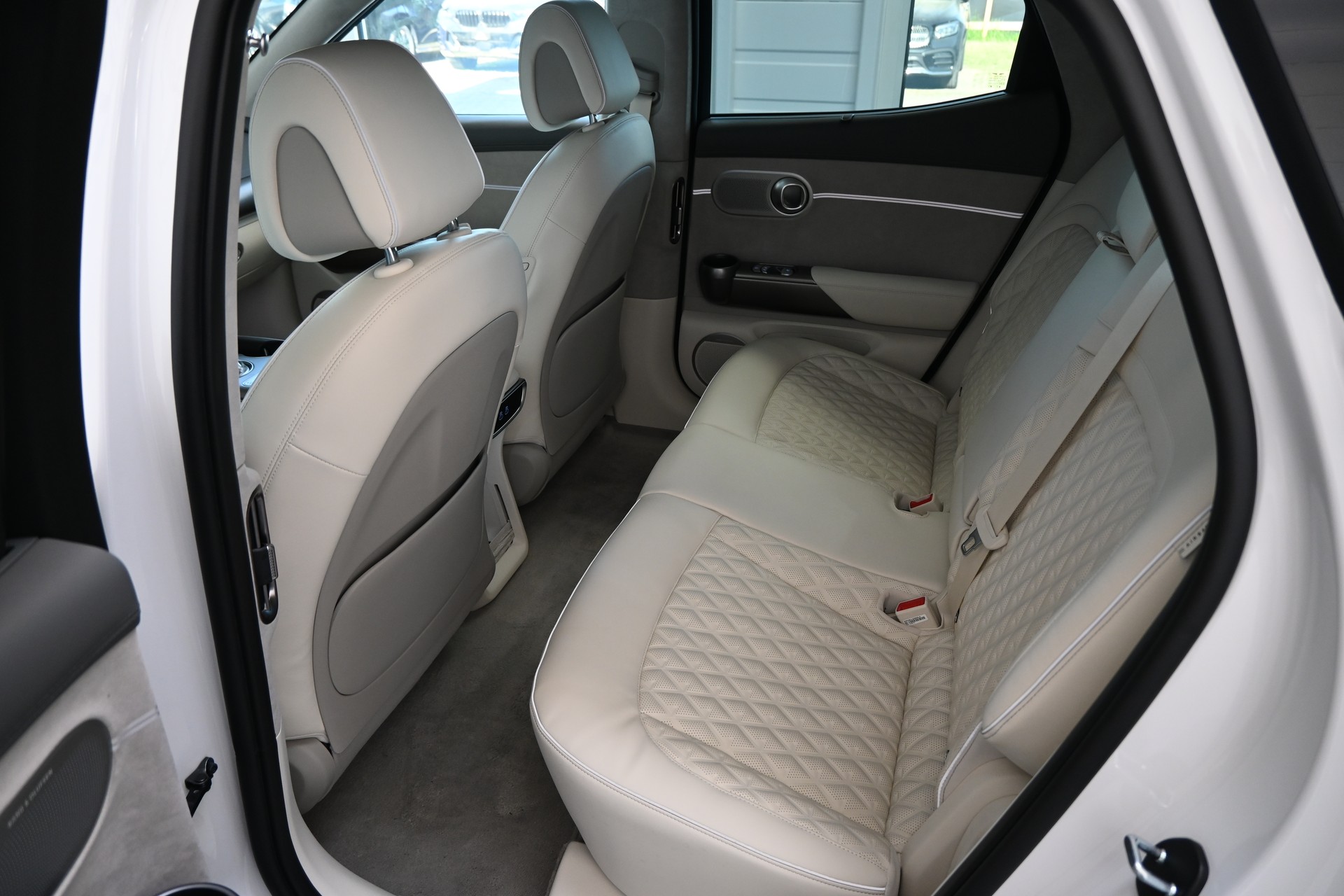 GENESIS GV60 77.4 kWh Sport AWD 318PS 4X4 (CH Auto) + Werksgarantie 09.2029-image-10