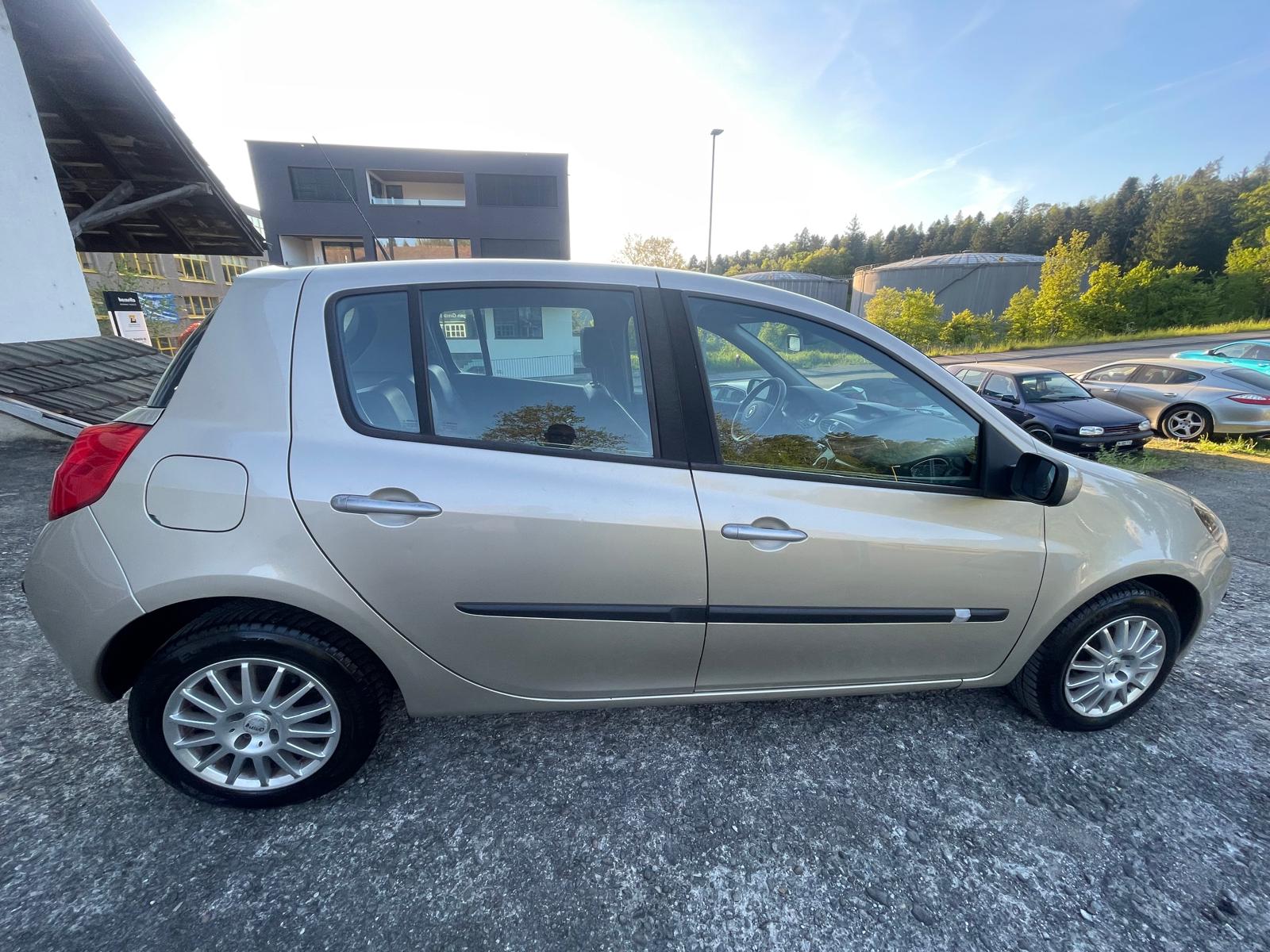 RENAULT 1.6 16V-image-5