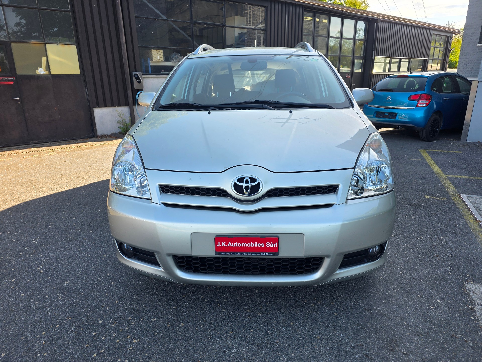 TOYOTA Corolla Verso 1.8 Linea Sol-image-0