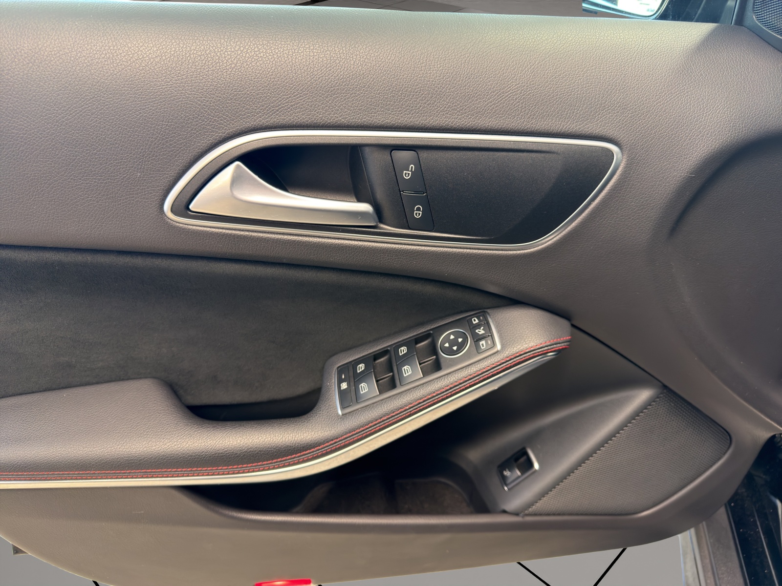Image MERCEDES-BENZ GLA-200 GLA 200 AMG Line