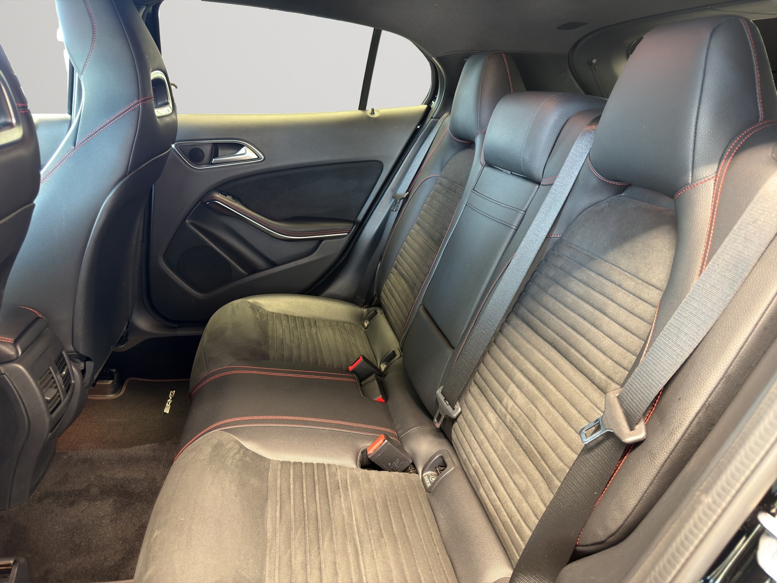 Image MERCEDES-BENZ GLA-200 GLA 200 AMG Line
