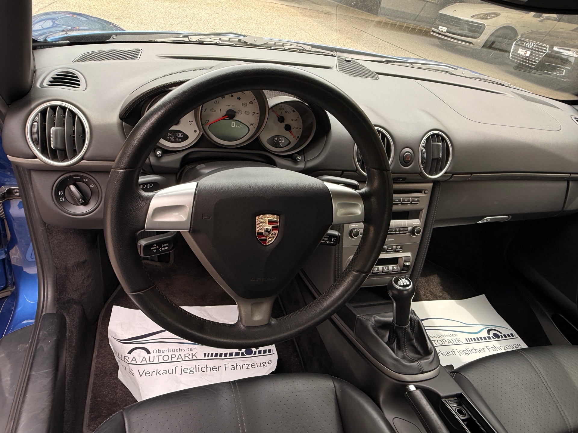 PORSCHE Cayman 2.7-image-9