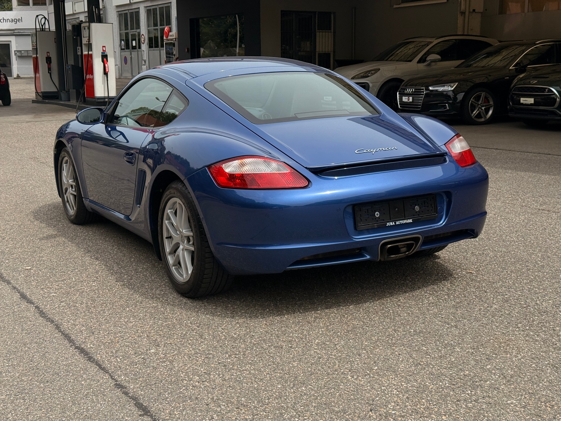 PORSCHE Cayman 2.7-image-7