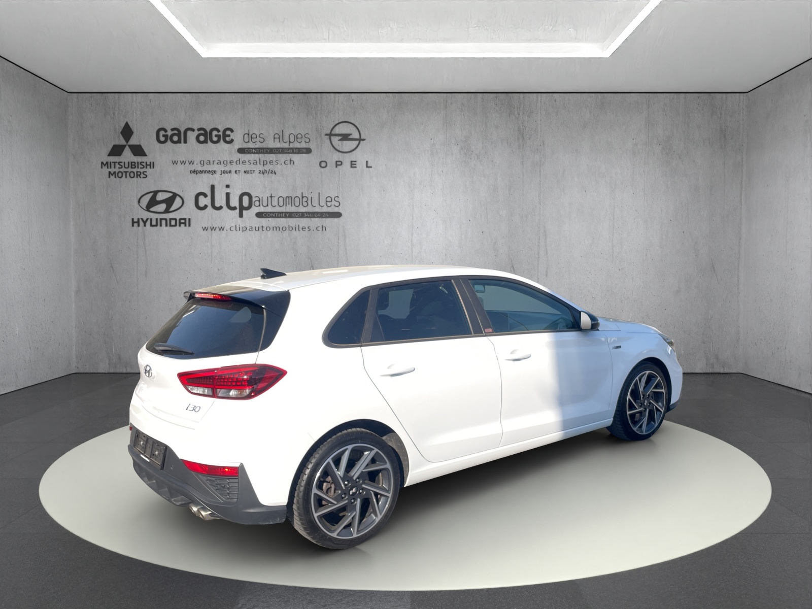 HYUNDAI i30 1.5 T-GDi N-Line-image-7