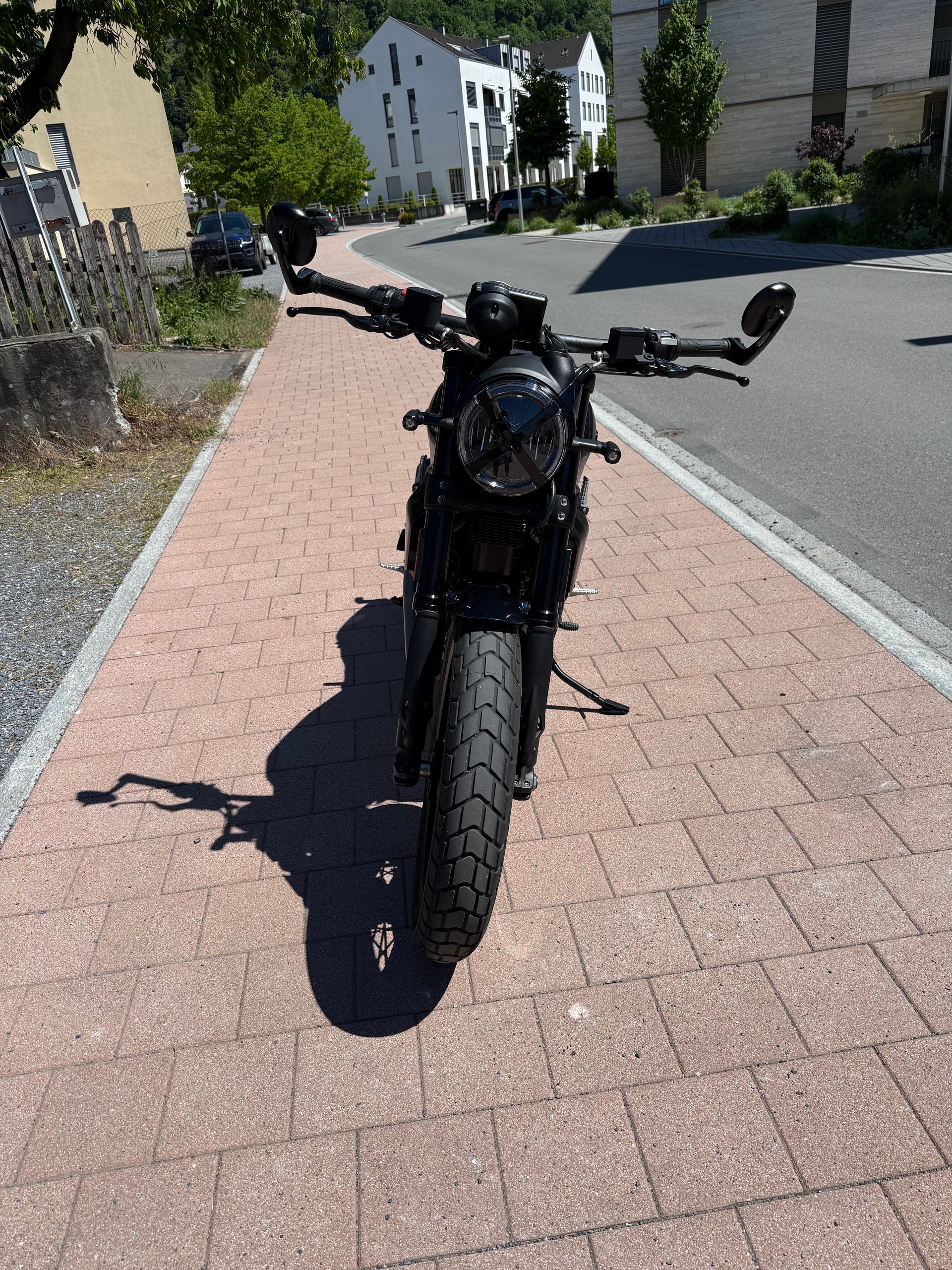 DUCATI Nightshift-image-7