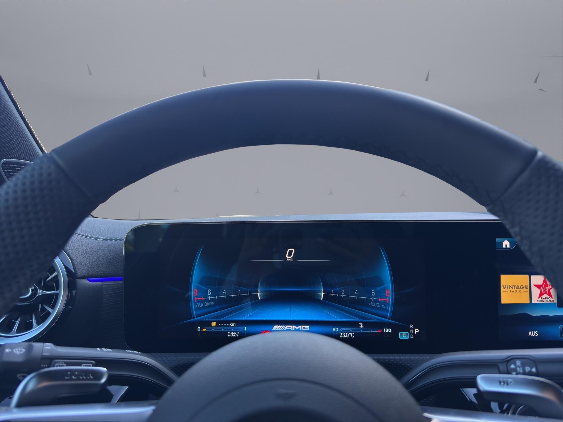 MERCEDES-BENZ A 45 S AMG 4matic+-image-10
