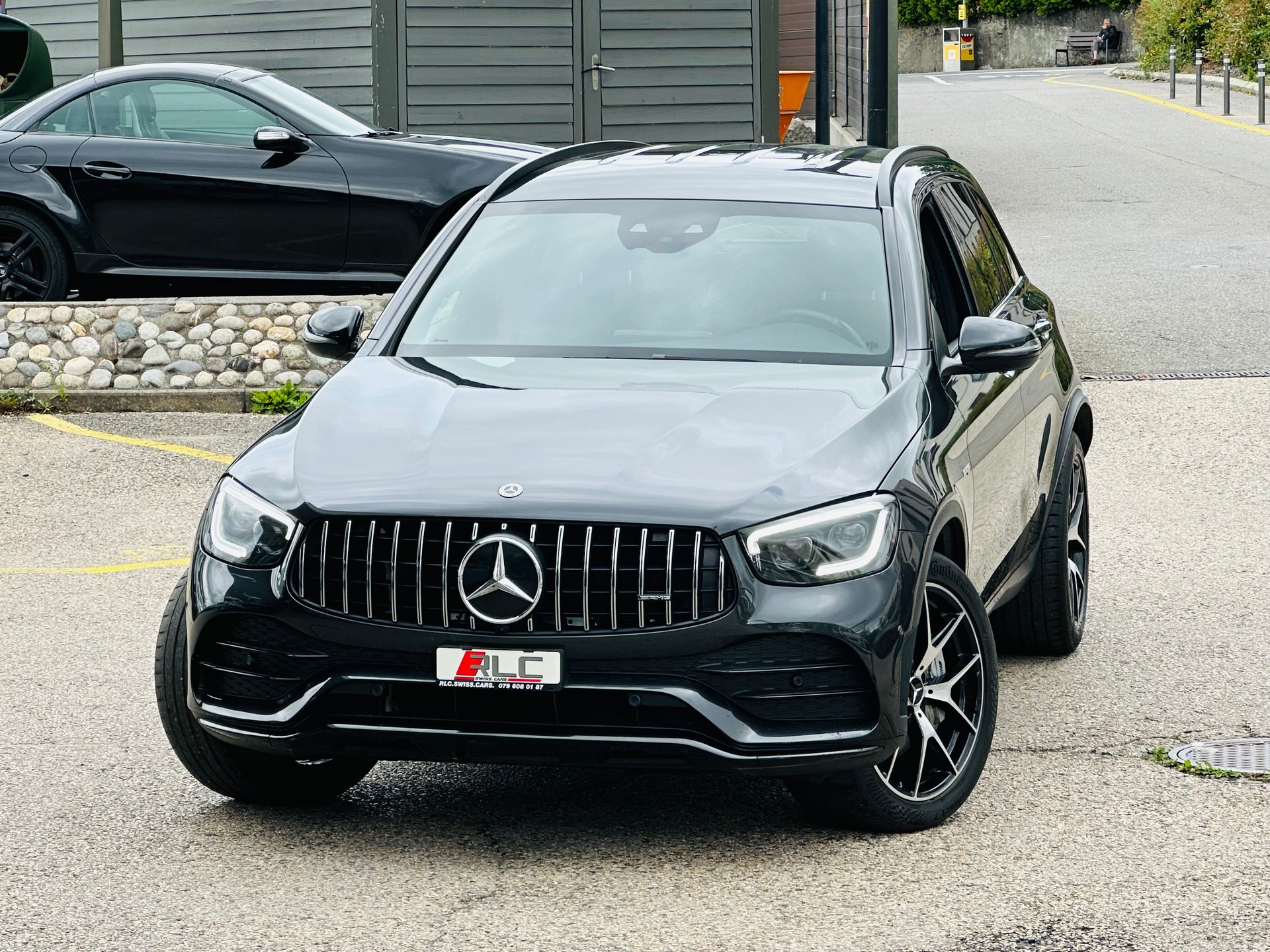 MERCEDES-BENZ GLC 43 AMG 4Matic 9G-Tronic-image-2