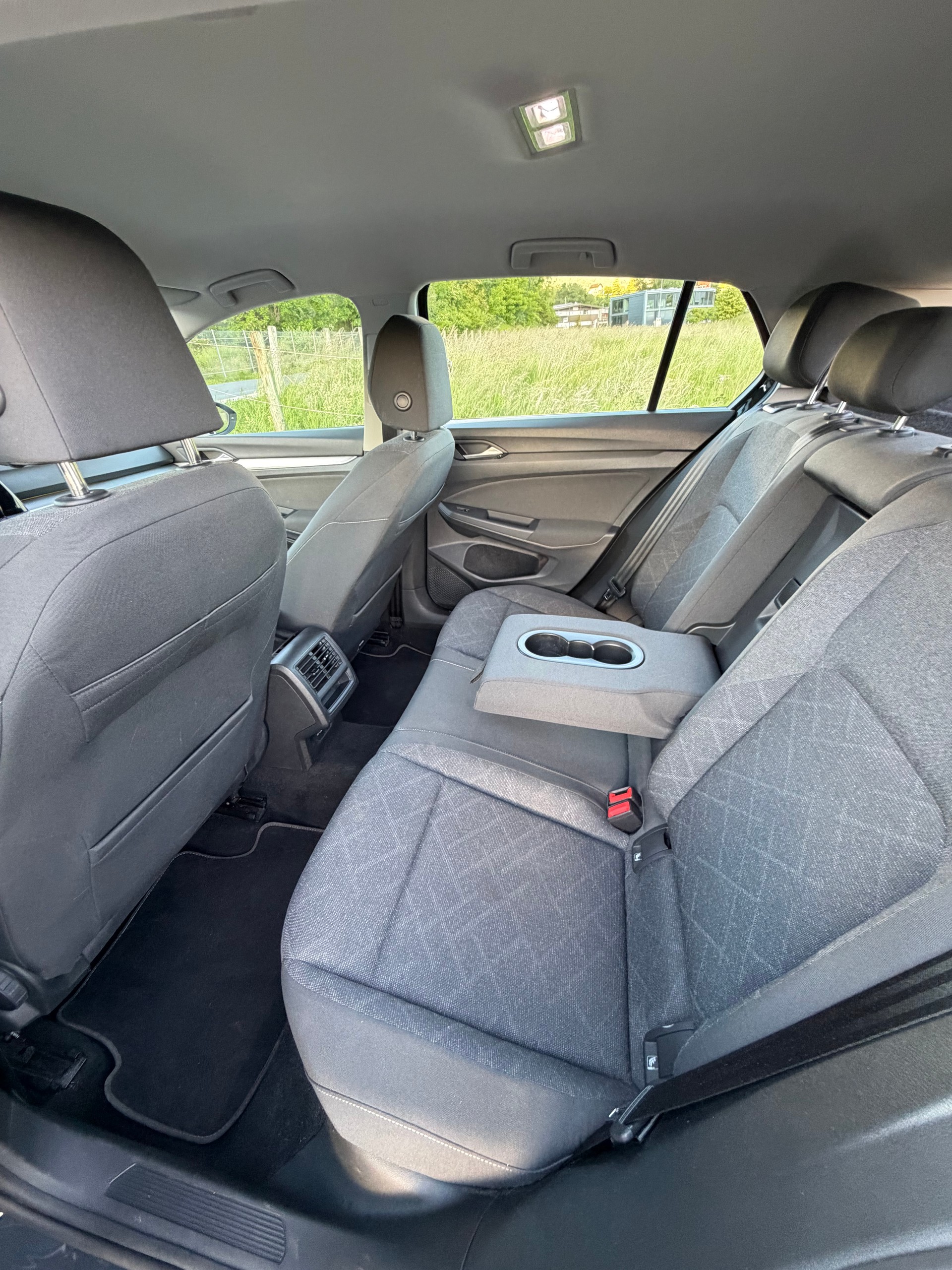 VW 1.0 TSI Life DSG-image-8