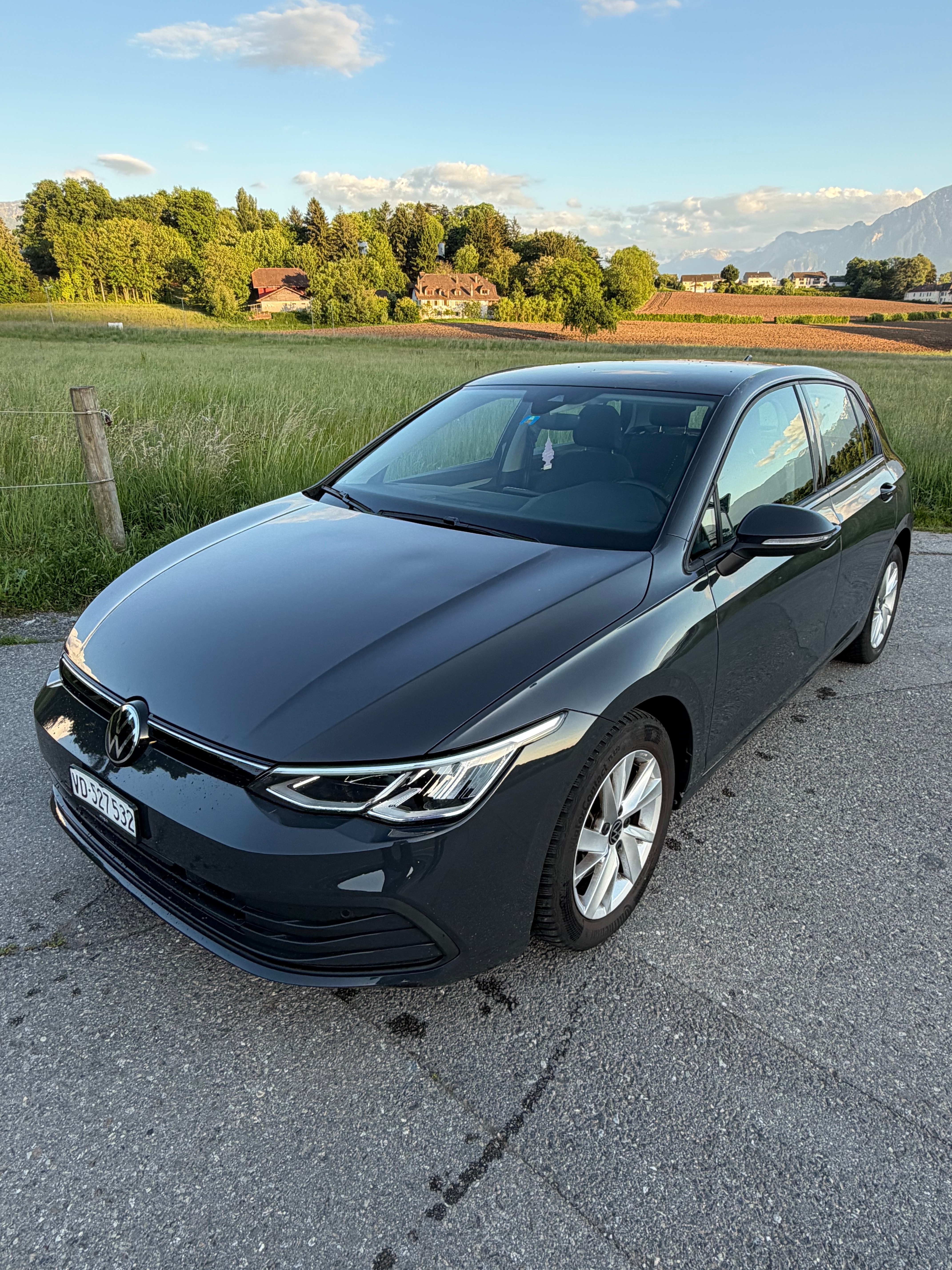 Car photo