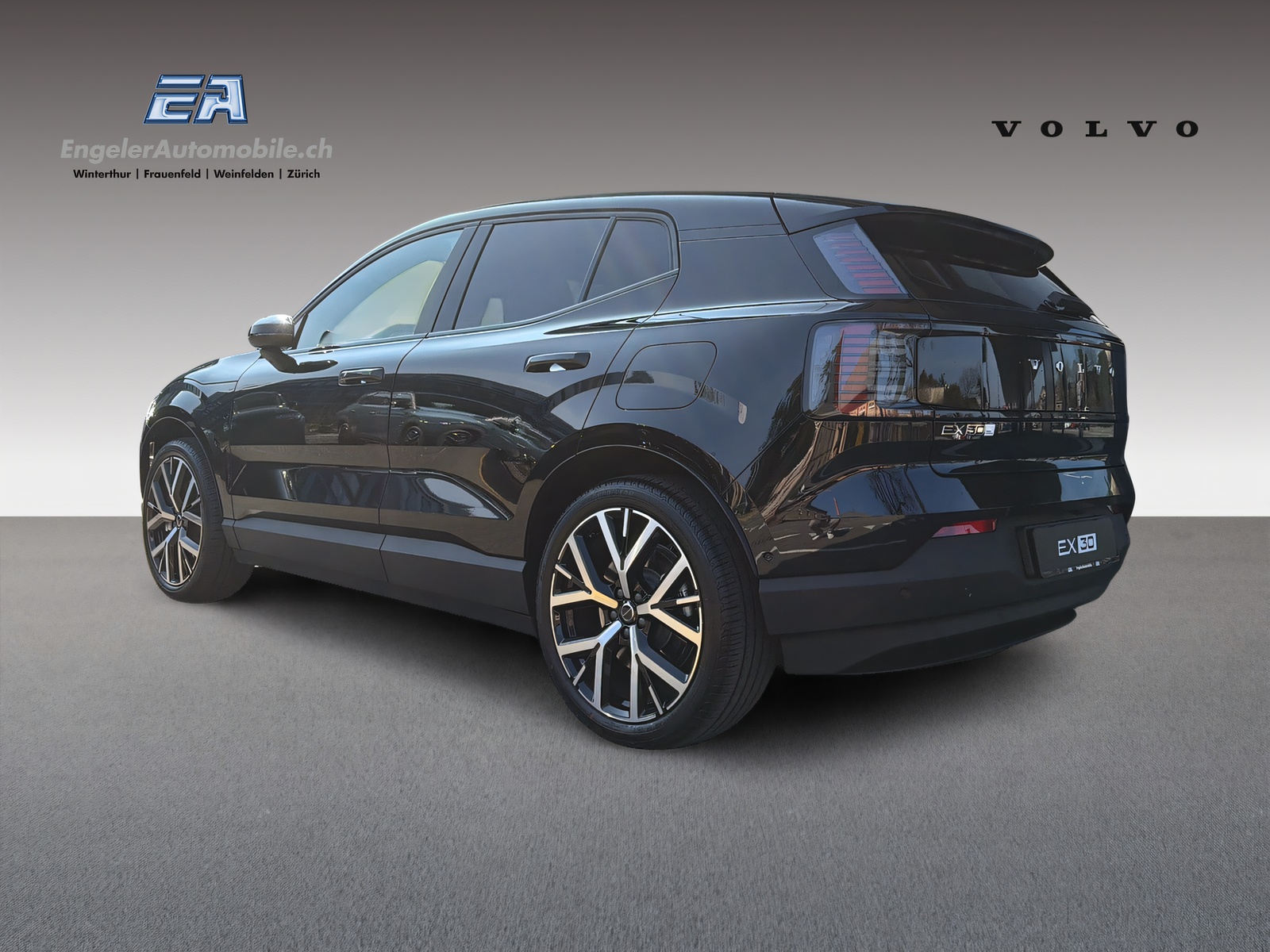 VOLVO EX30 E60 Twin Ultra Performance AWD-image-4