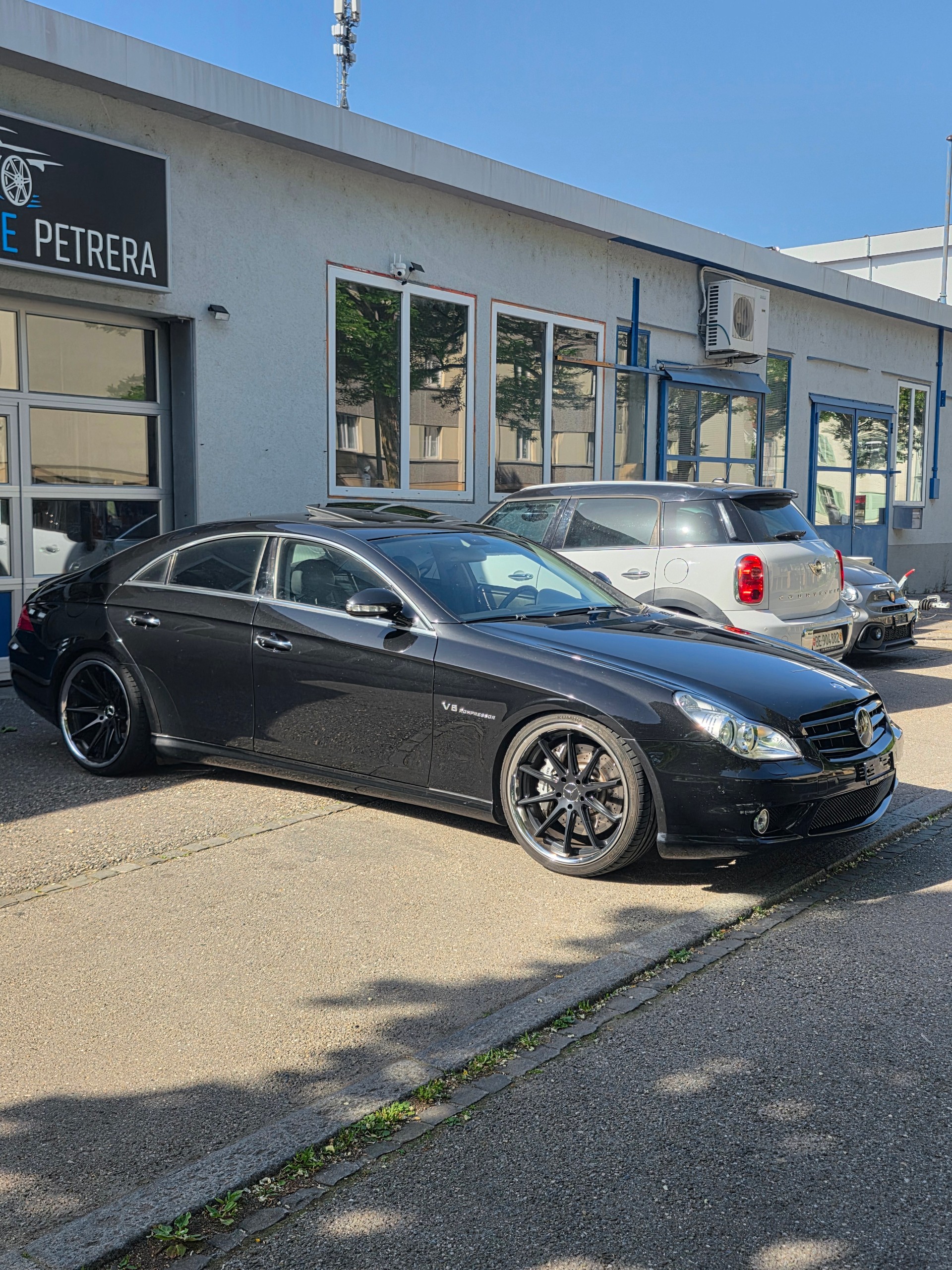 MERCEDES-BENZ CLS 55 AMG *MFK 01.2026 *Aversus 20Zoll *Carbon Diffusor mit Spoiler *Distronic *Harman Kardon *Keyless-image-1
