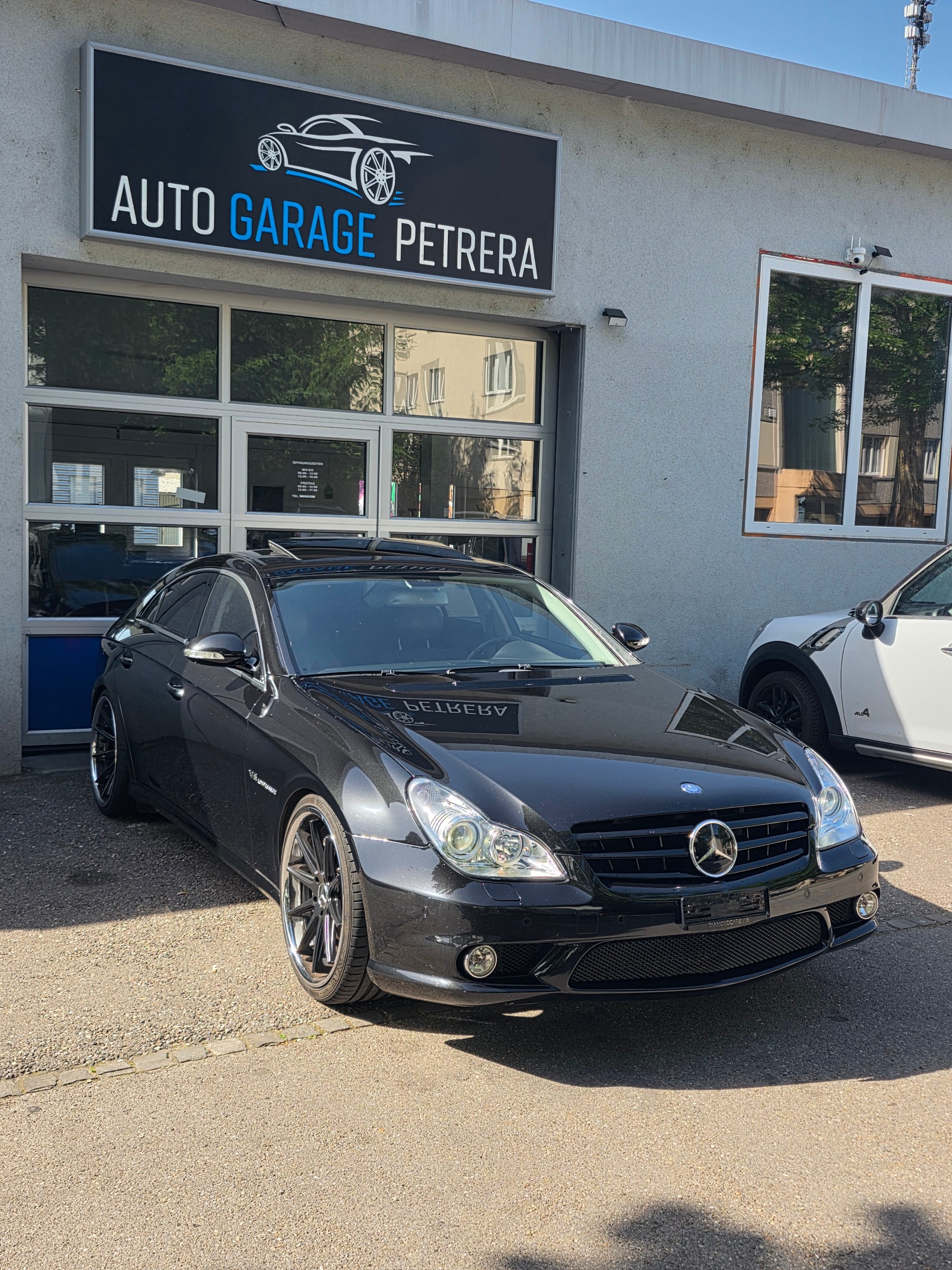 MERCEDES-BENZ CLS 55 AMG *MFK 01.2026 *Aversus 20Zoll *Carbon Diffusor mit Spoiler *Distronic *Harman Kardon *Keyless-image-0