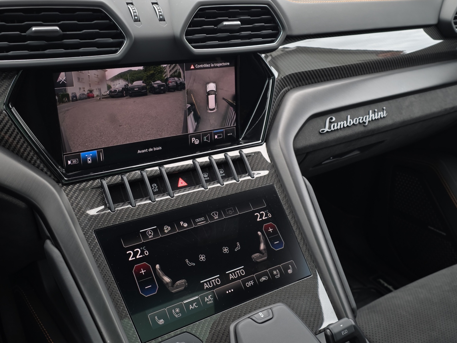 LAMBORGHINI Urus S E-Gear-image-12