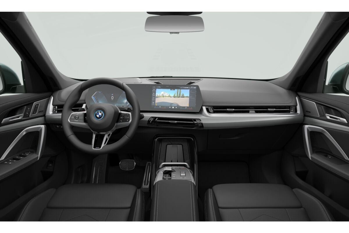 BMW X1 30e M Sport xDrive U11 (CH) AHK 1.8T-showroom-element-3