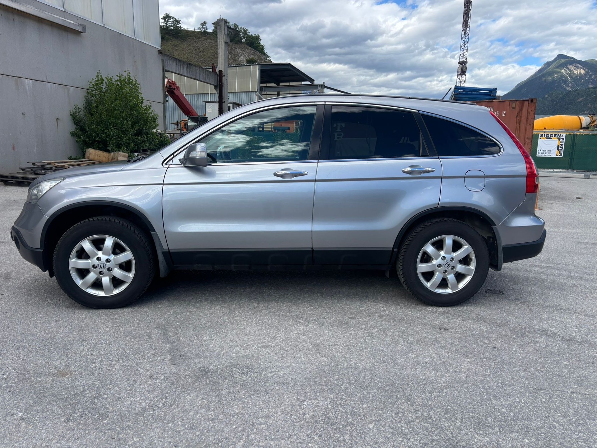 HONDA CR-V 2.0 4WD Elegance-image-1