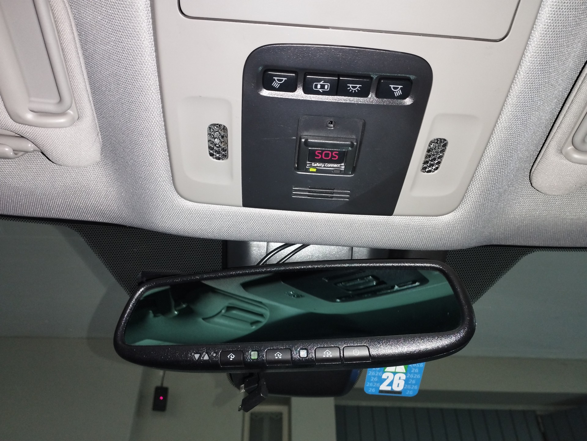 TOYOTA 2.5 HSD Premium-image-10
