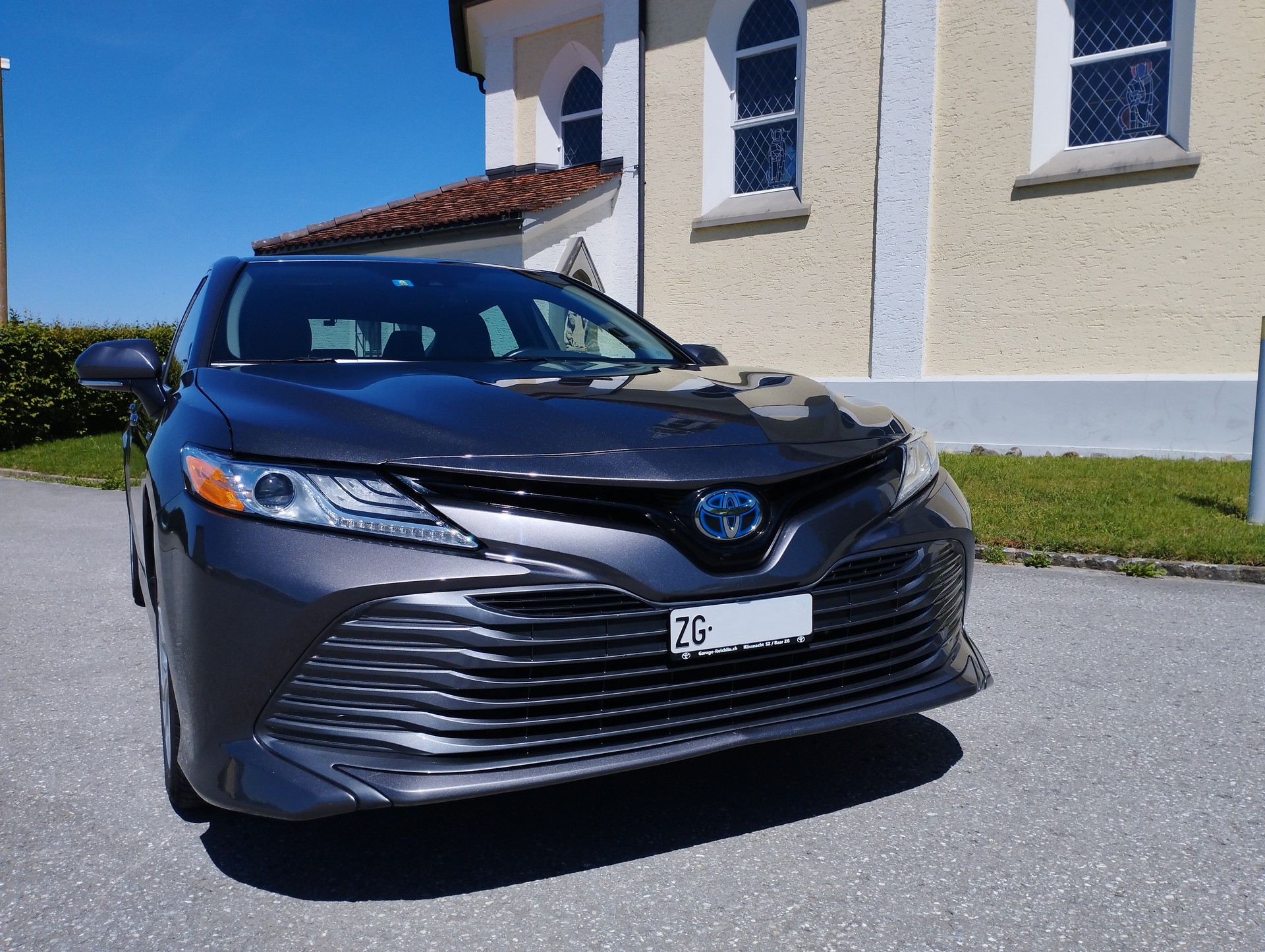 TOYOTA 2.5 HSD Premium-image-1