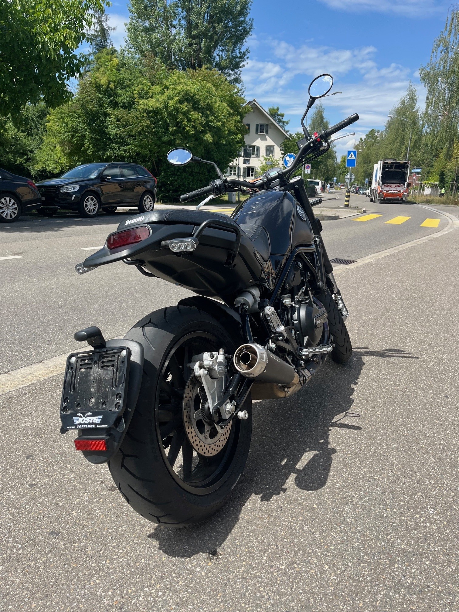 BENELLI Leoncino 500 - GRATIS LIEFERUNG*-showroom-element-3