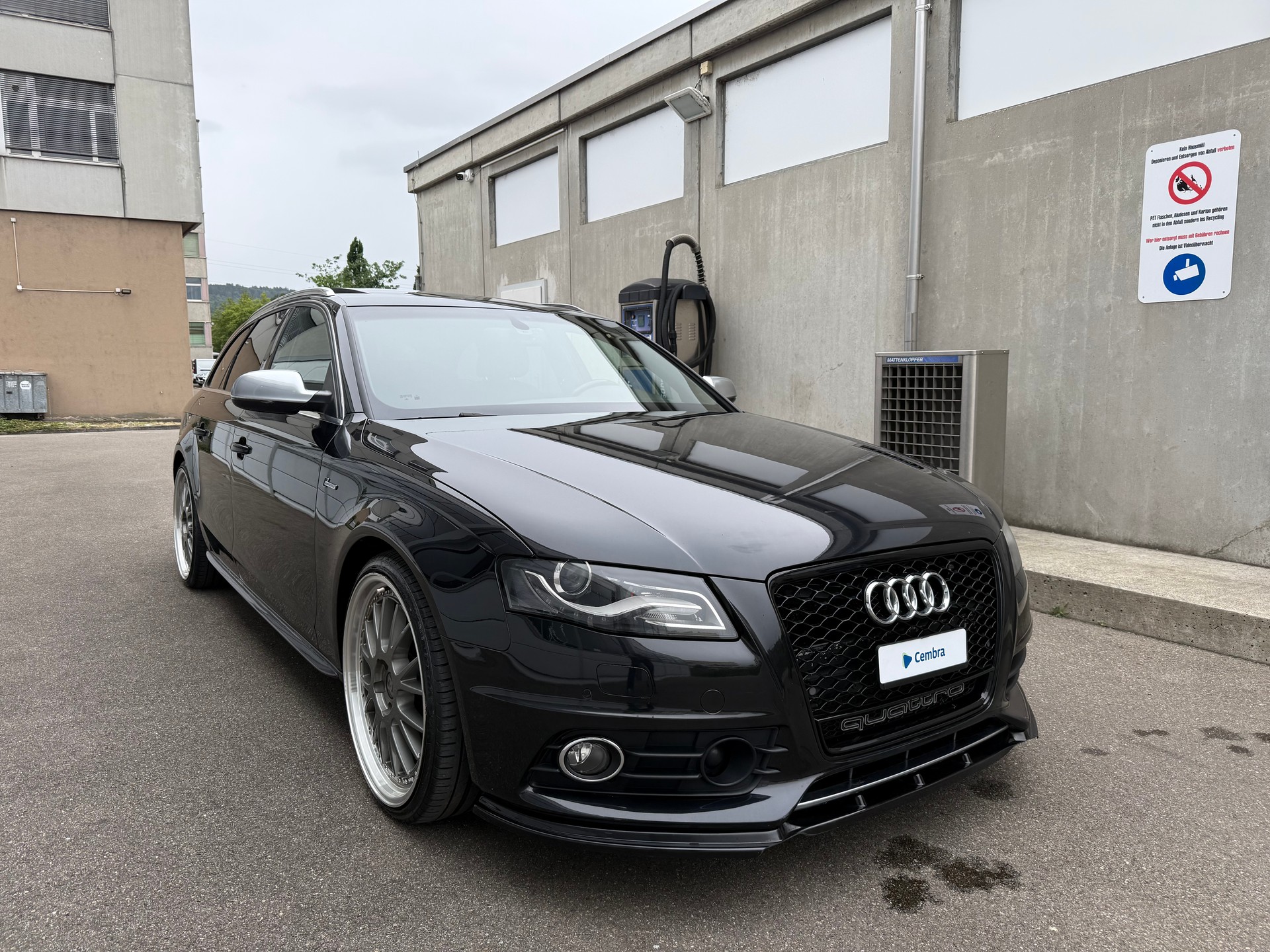 AUDI S4 Avant 3.0 TFSI quattro S-tronic *CH Fahrzeug *APR Ansaugrohr *Sportfilter *CarPlay *Rückfahrkamera *Spurwechsel Assist.-image-1