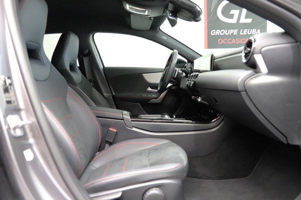 MERCEDES-BENZ A 200 7G-DCT-image-8