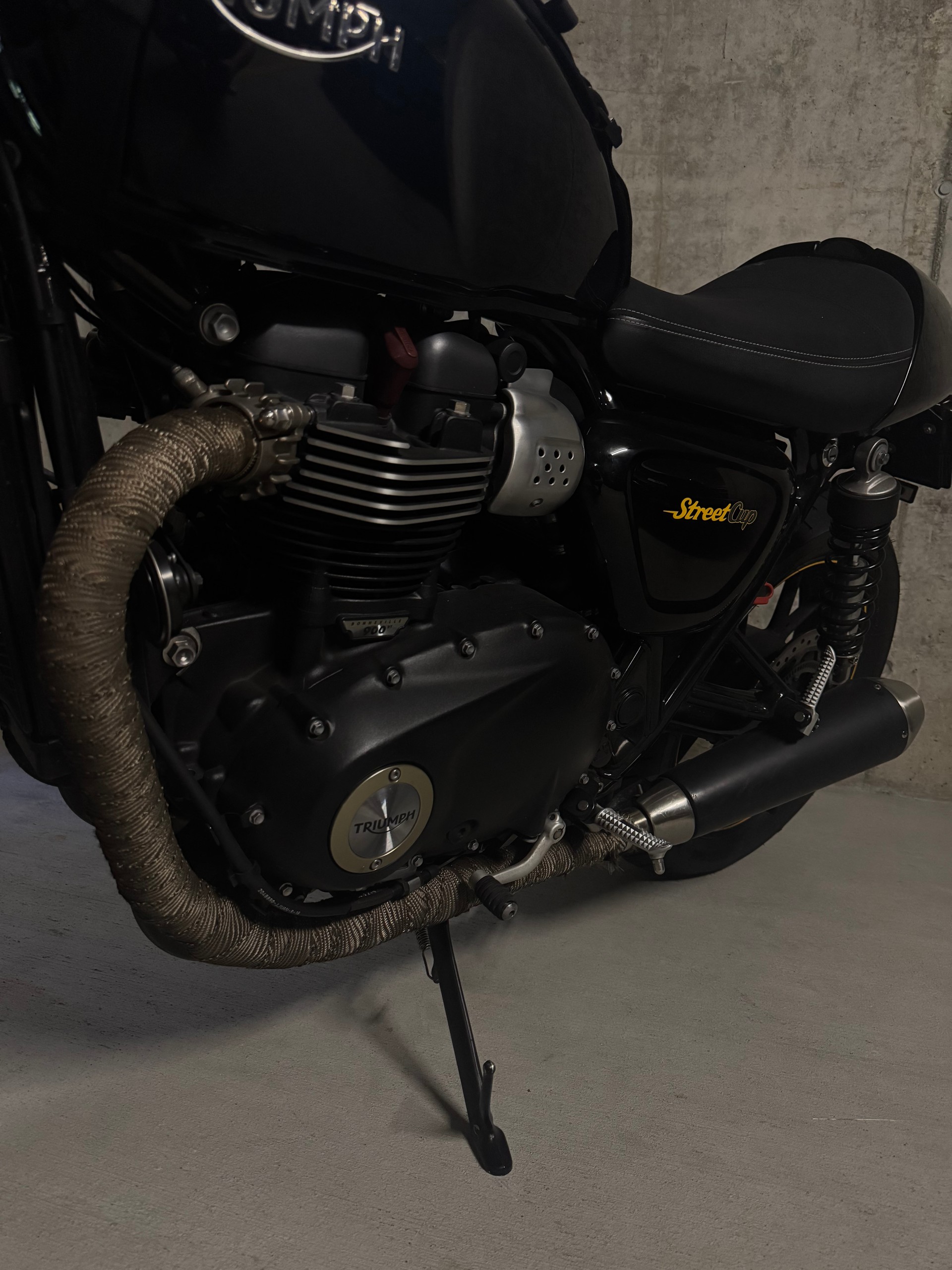 TRIUMPH Street Cup 900 (35KW)-image-5