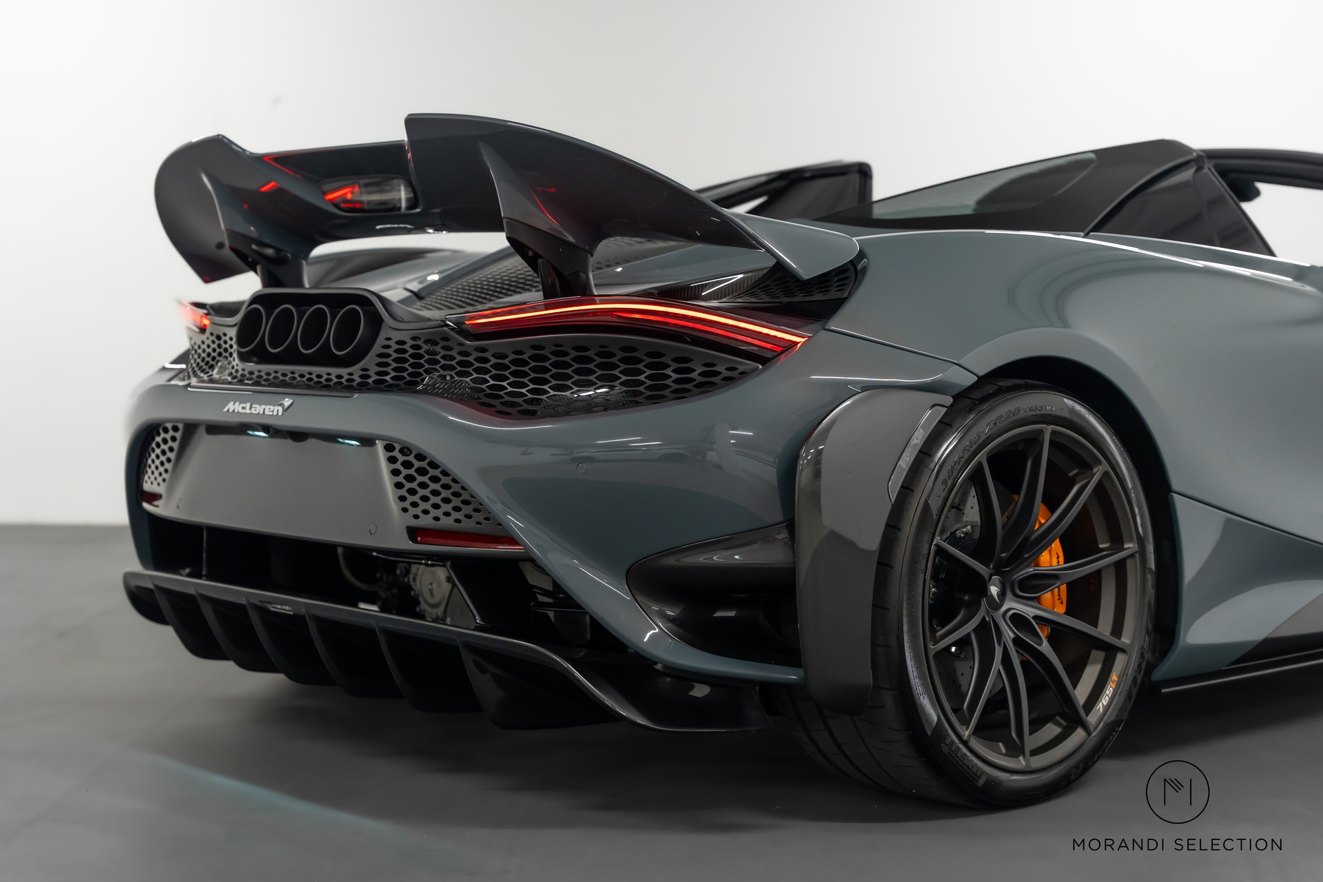 McLAREN 765 LT Spider 4.0 V8 SSG-image-12