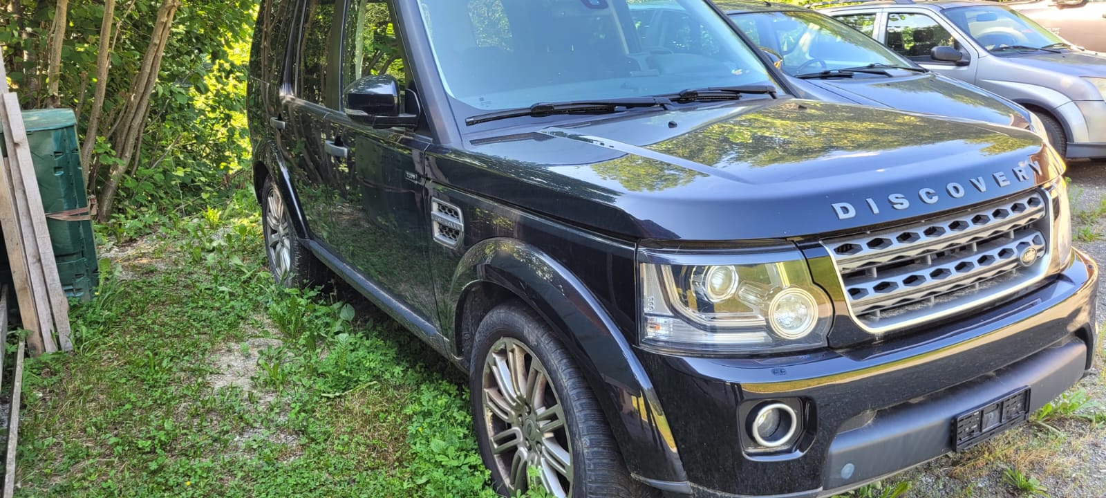 LAND ROVER Discovery 3.0 TDV6 HSE Automatic-image-3