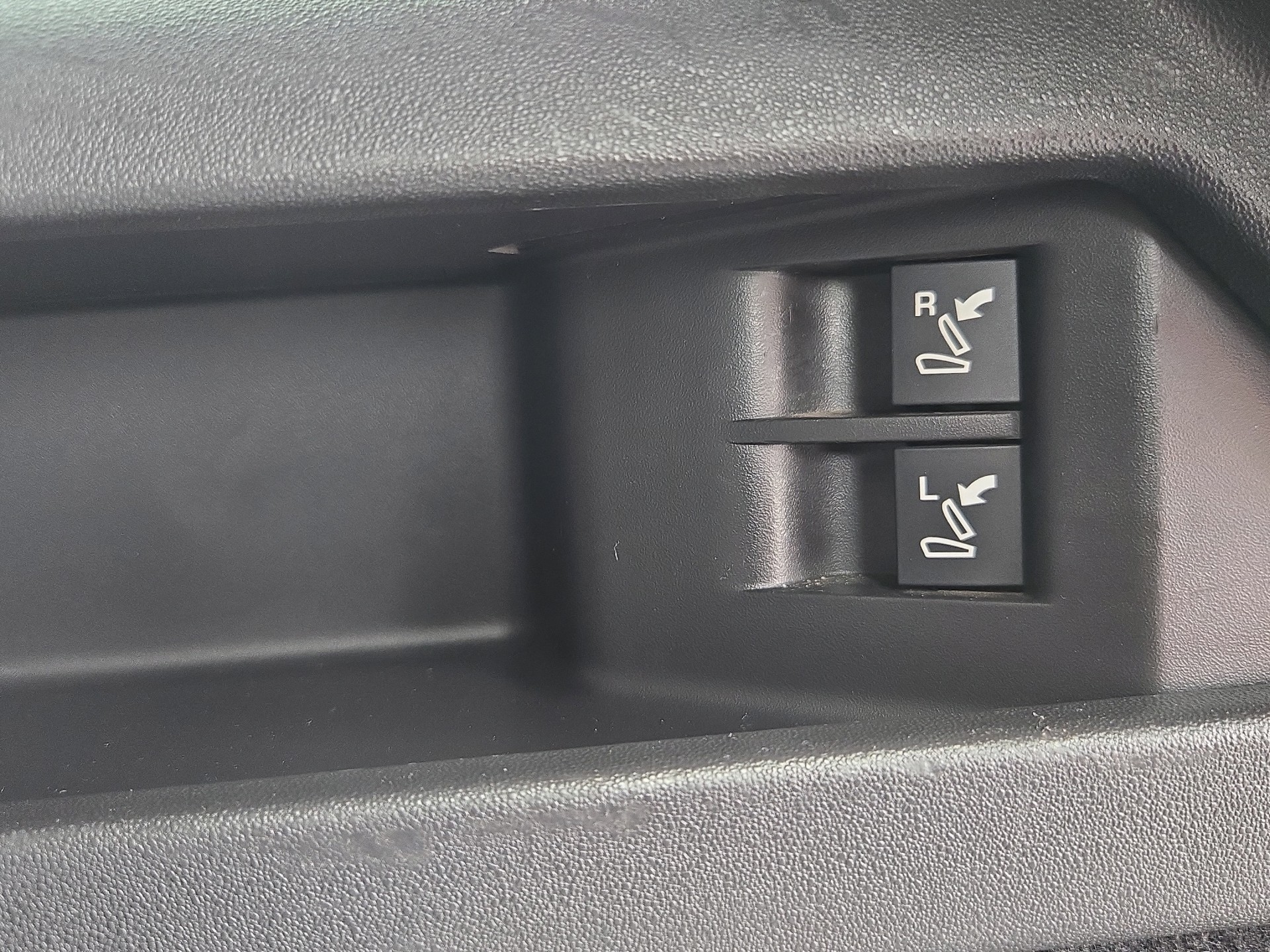 LAND ROVER Sp-image-15
