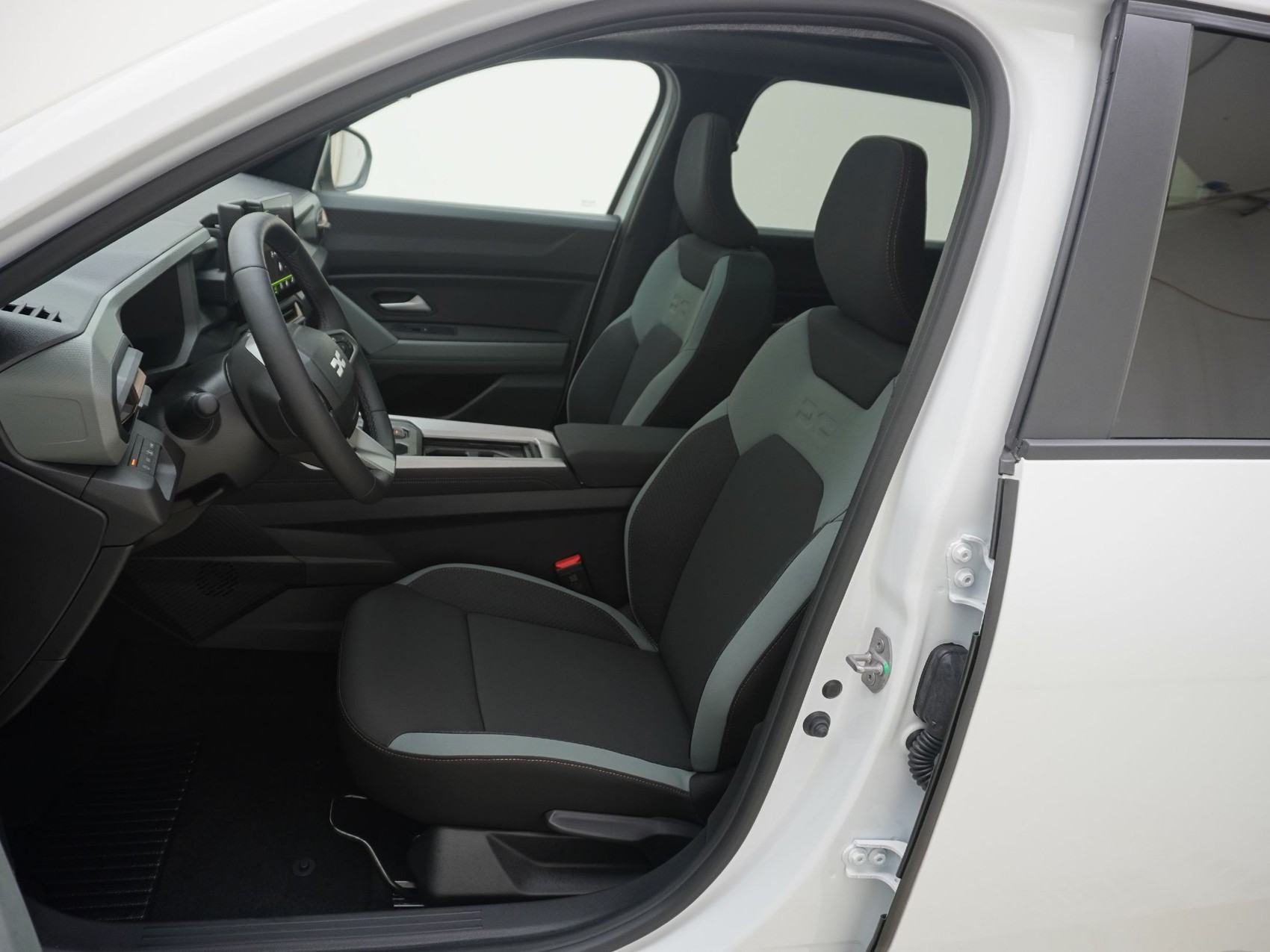DACIA Bigster 1.8 Hybrid Extreme-image-9