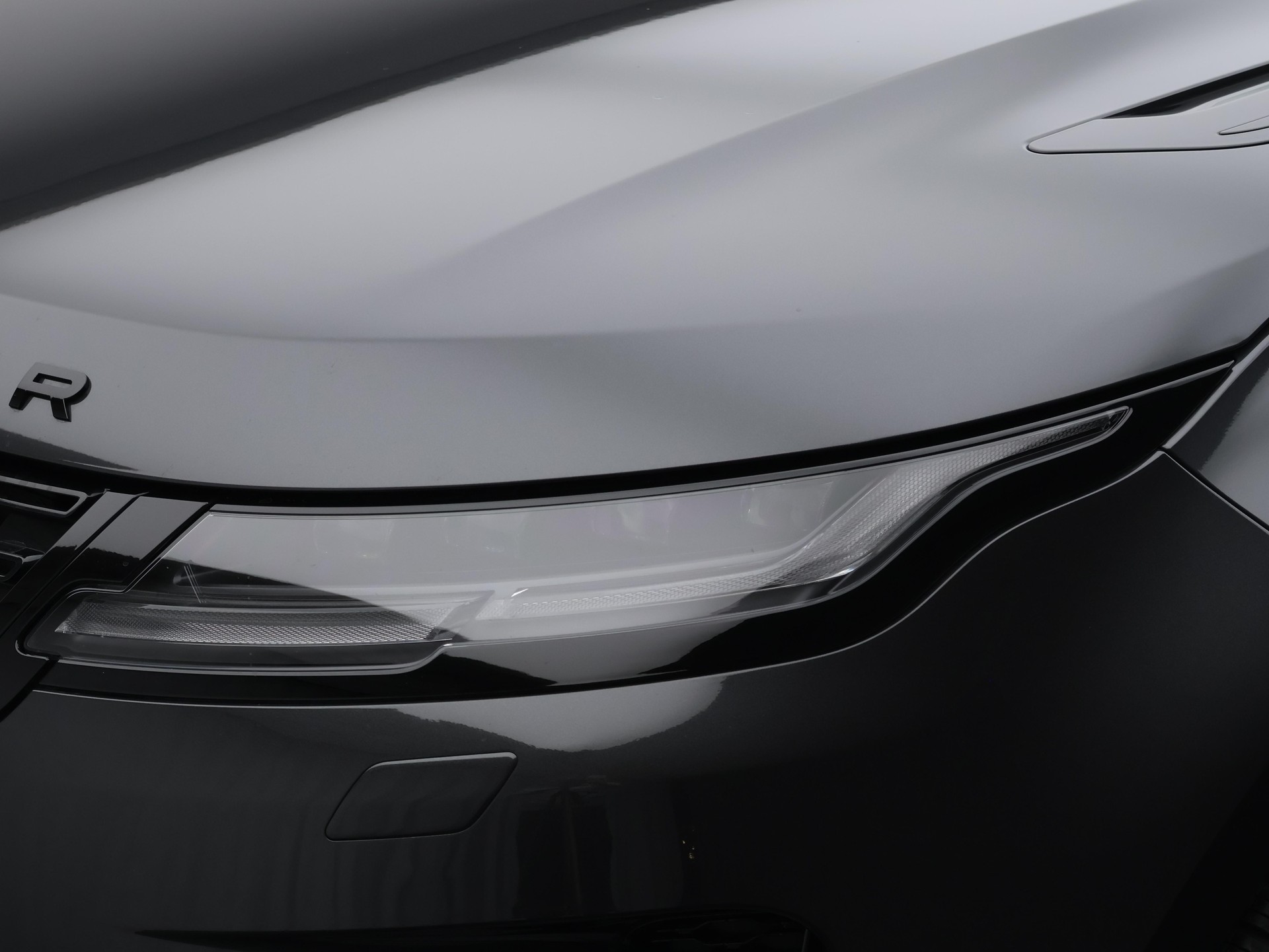 LAND ROVER Range Rover Evoque 1.5 T 270e Autobiography-image-18