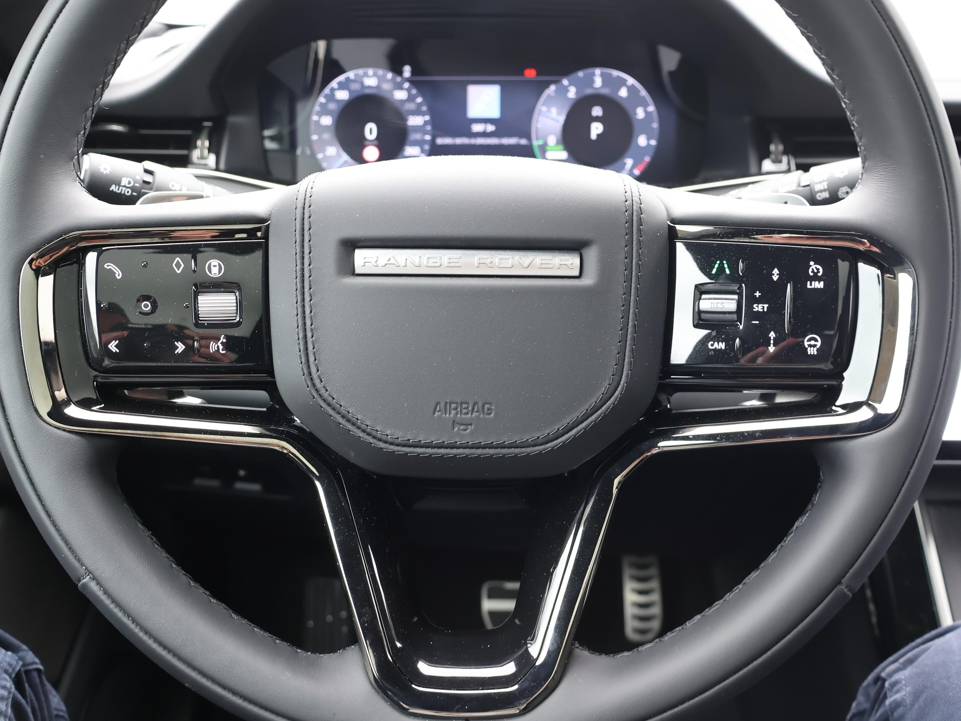 LAND ROVER Range Rover Evoque 1.5 T 270e Autobiography-image-20
