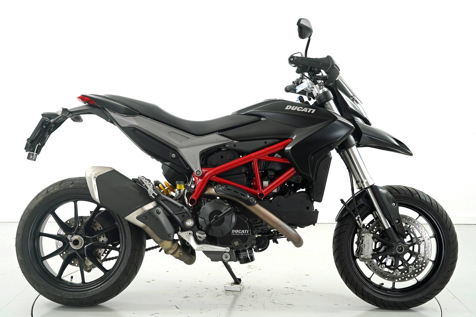 DUCATI Hypermotard 821 ABS-showroom-element-3