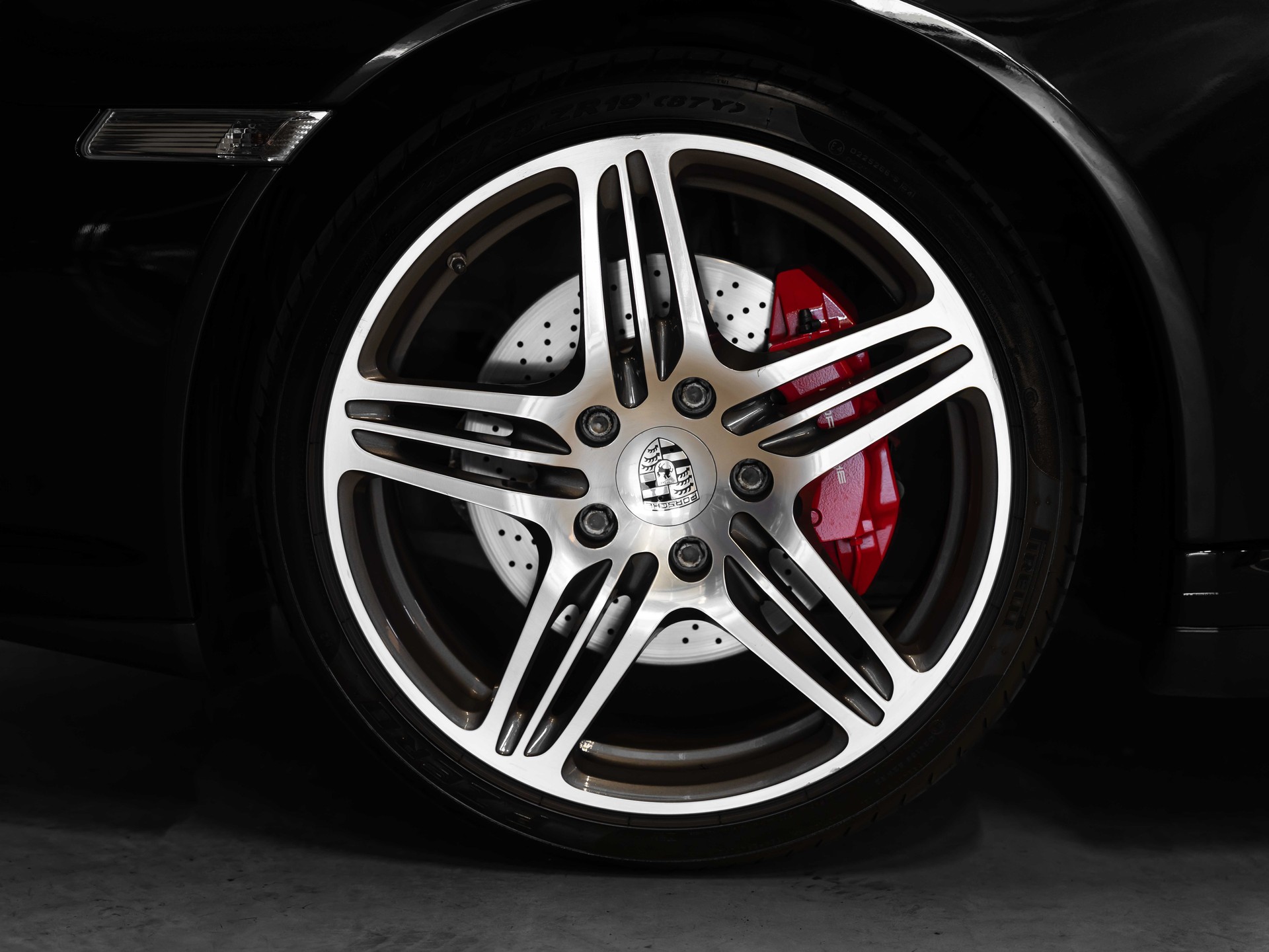 PORSCHE 911 Cabrio Carrera 4S-image-14