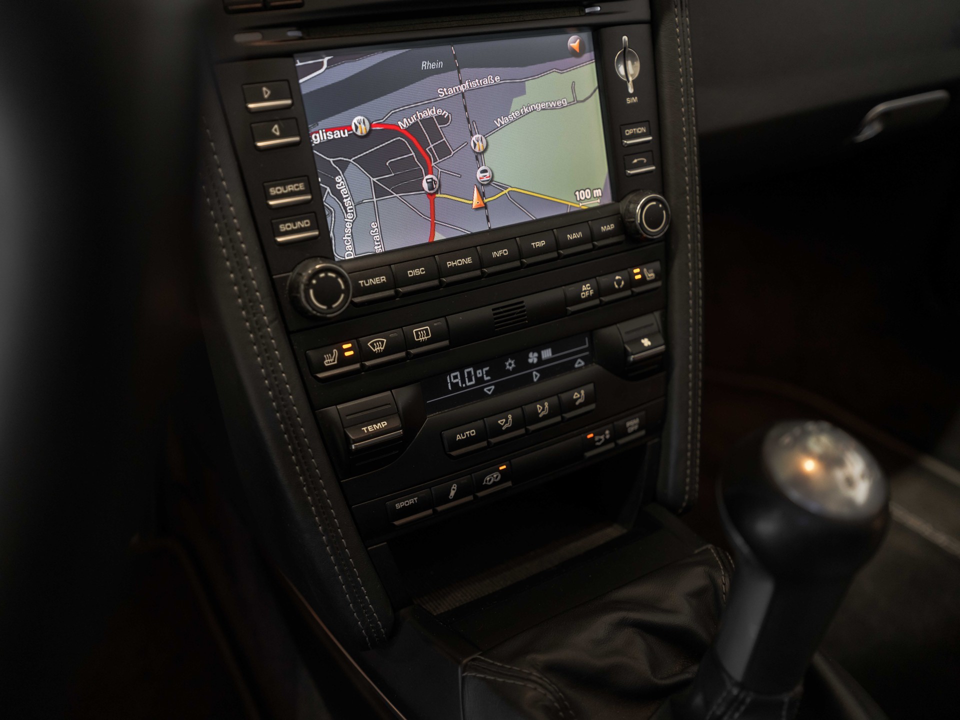 PORSCHE 911 Cabrio Carrera 4S-image-29