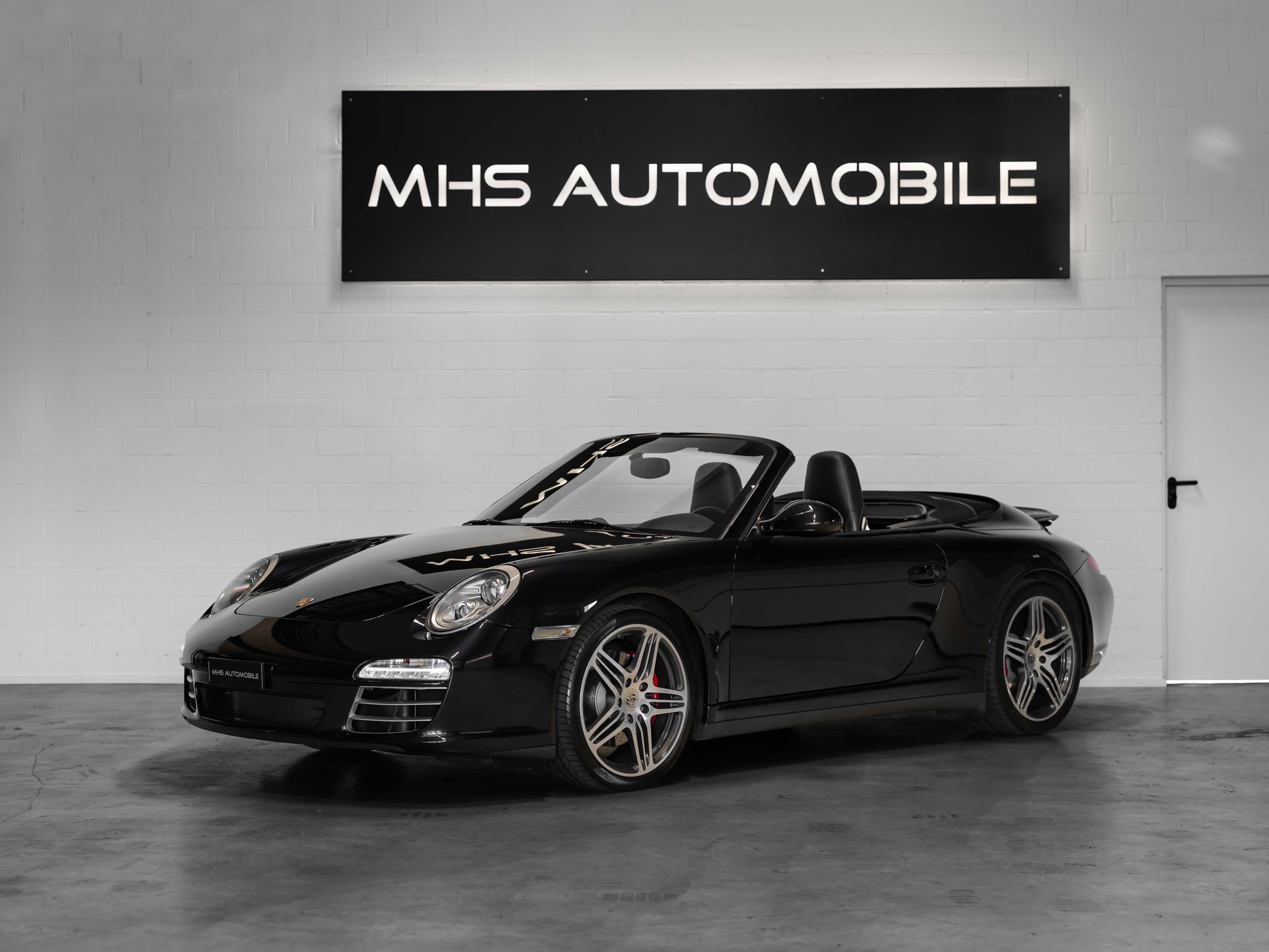 PORSCHE 911 Cabrio Carrera 4S-image-0