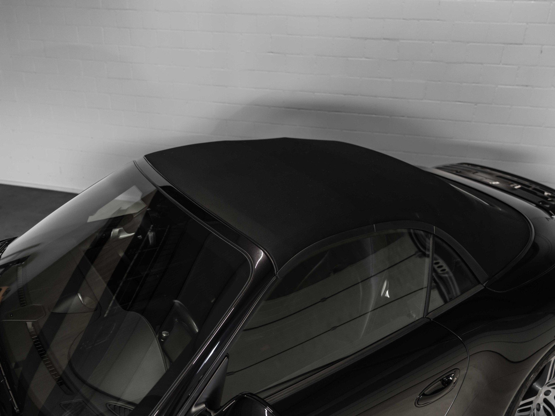 PORSCHE 911 Cabrio Carrera 4S-image-11