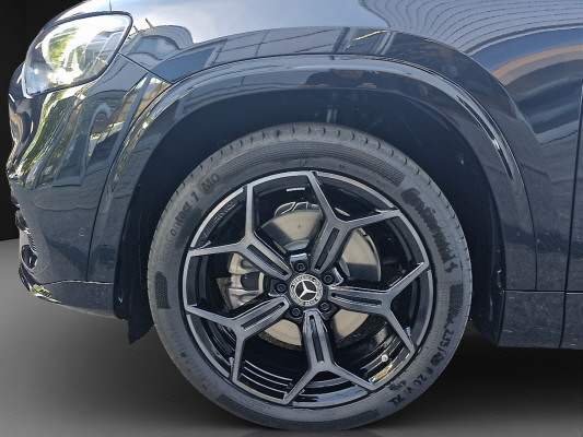 MERCEDES-BENZ GLB 220 4Matic 8G-Tronic-image-5