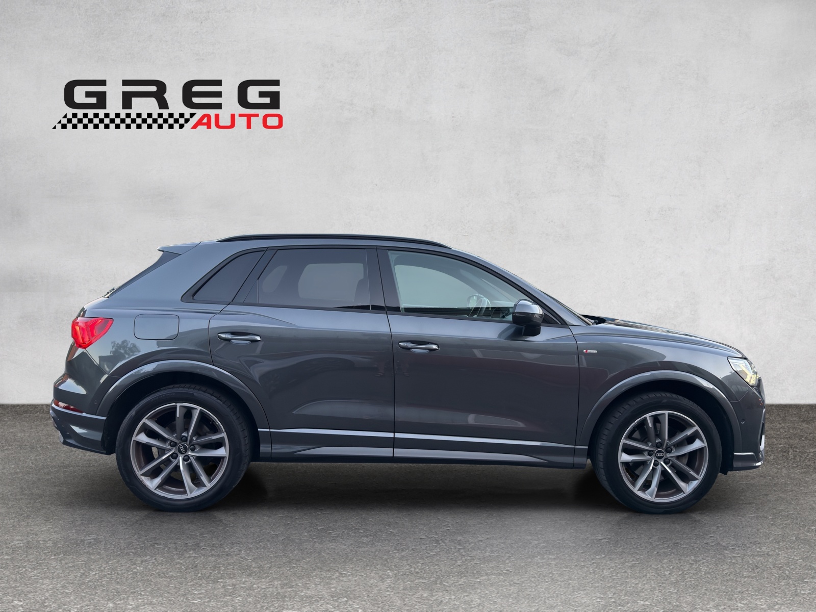 AUDI Q3 40 TDI S line Attraction quattro S-tronic-image-4