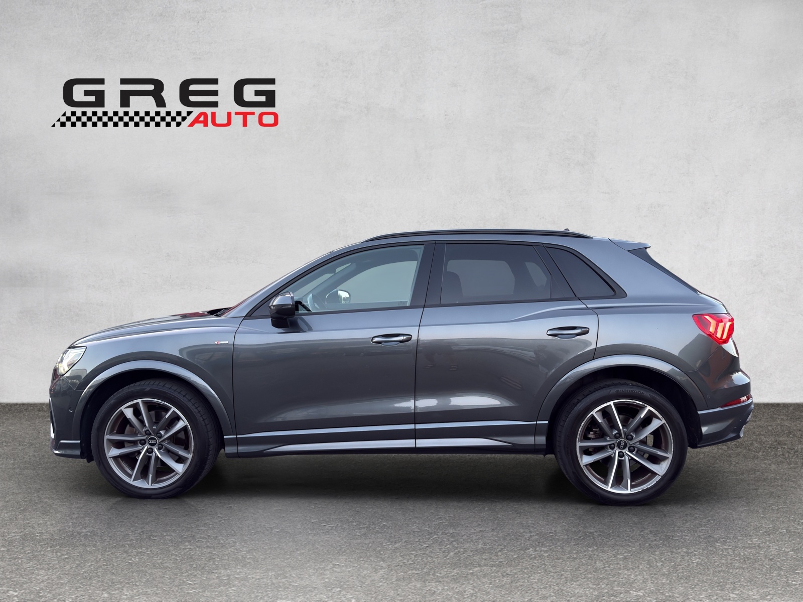 AUDI Q3 40 TDI S line Attraction quattro S-tronic-image-5