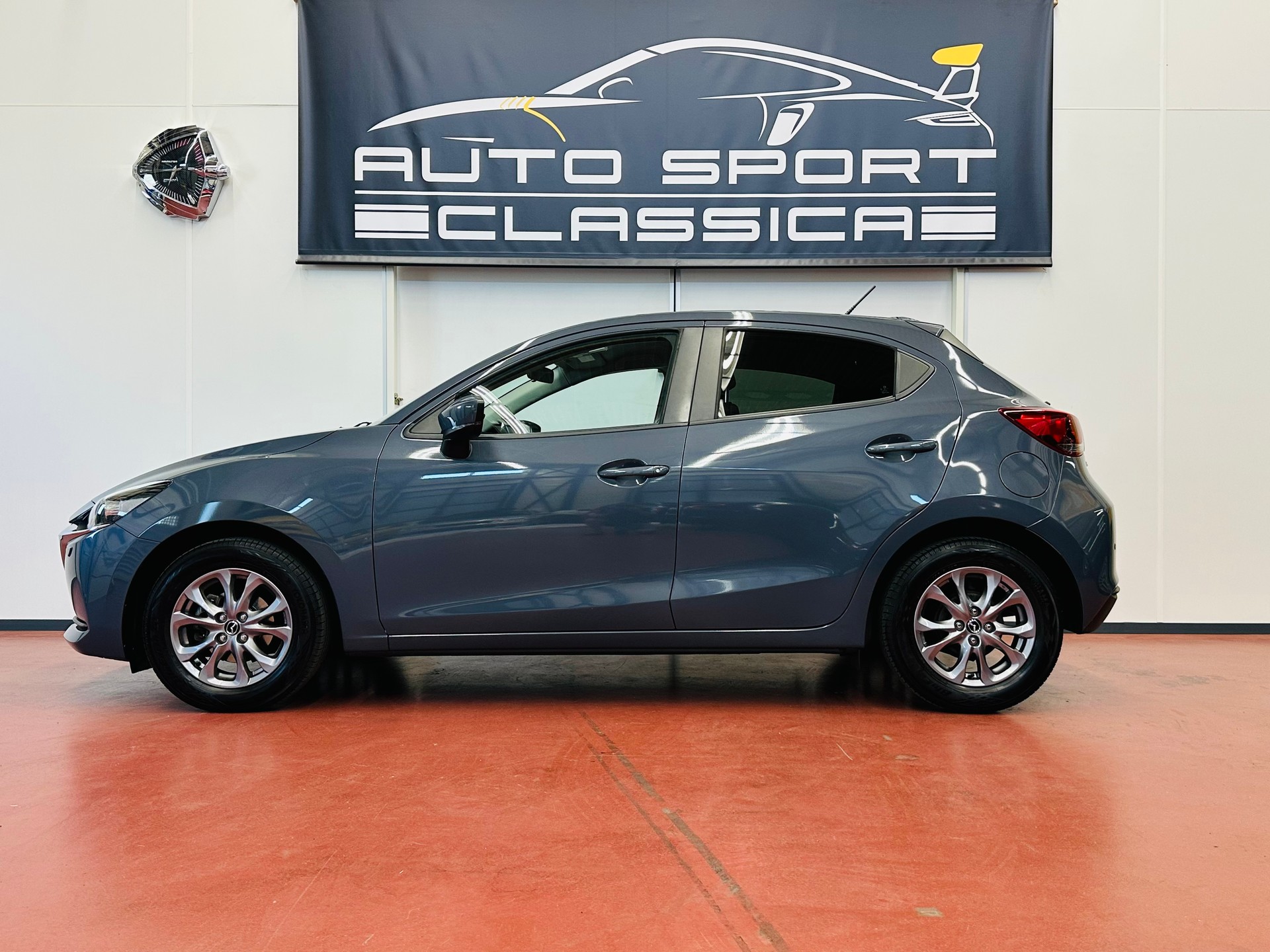 MAZDA 2 SKYACTIV-G 90 Ambition Automat-image-1