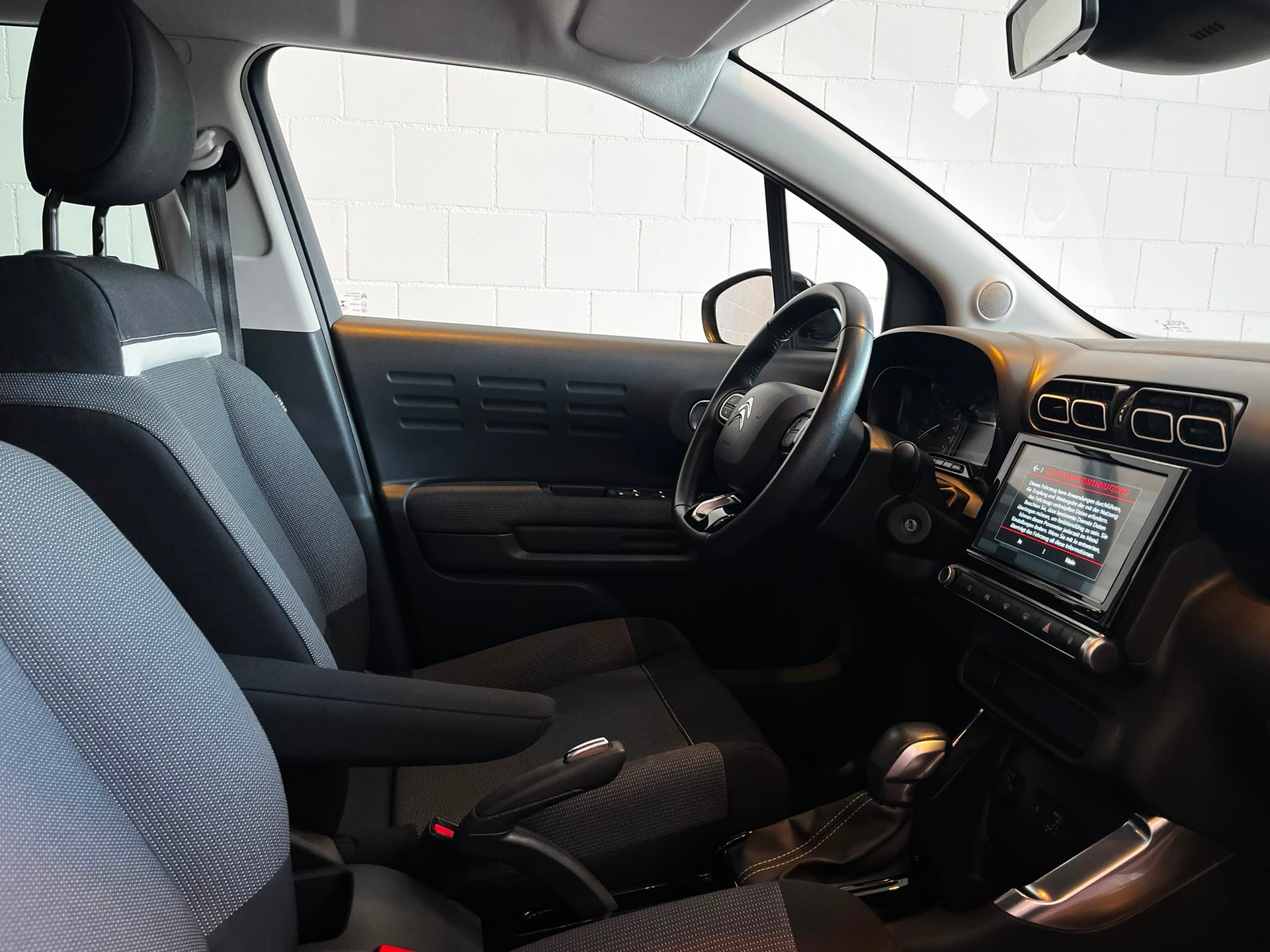 CITROEN C3 Aircross 1.2 SwissEAT6-image-16
