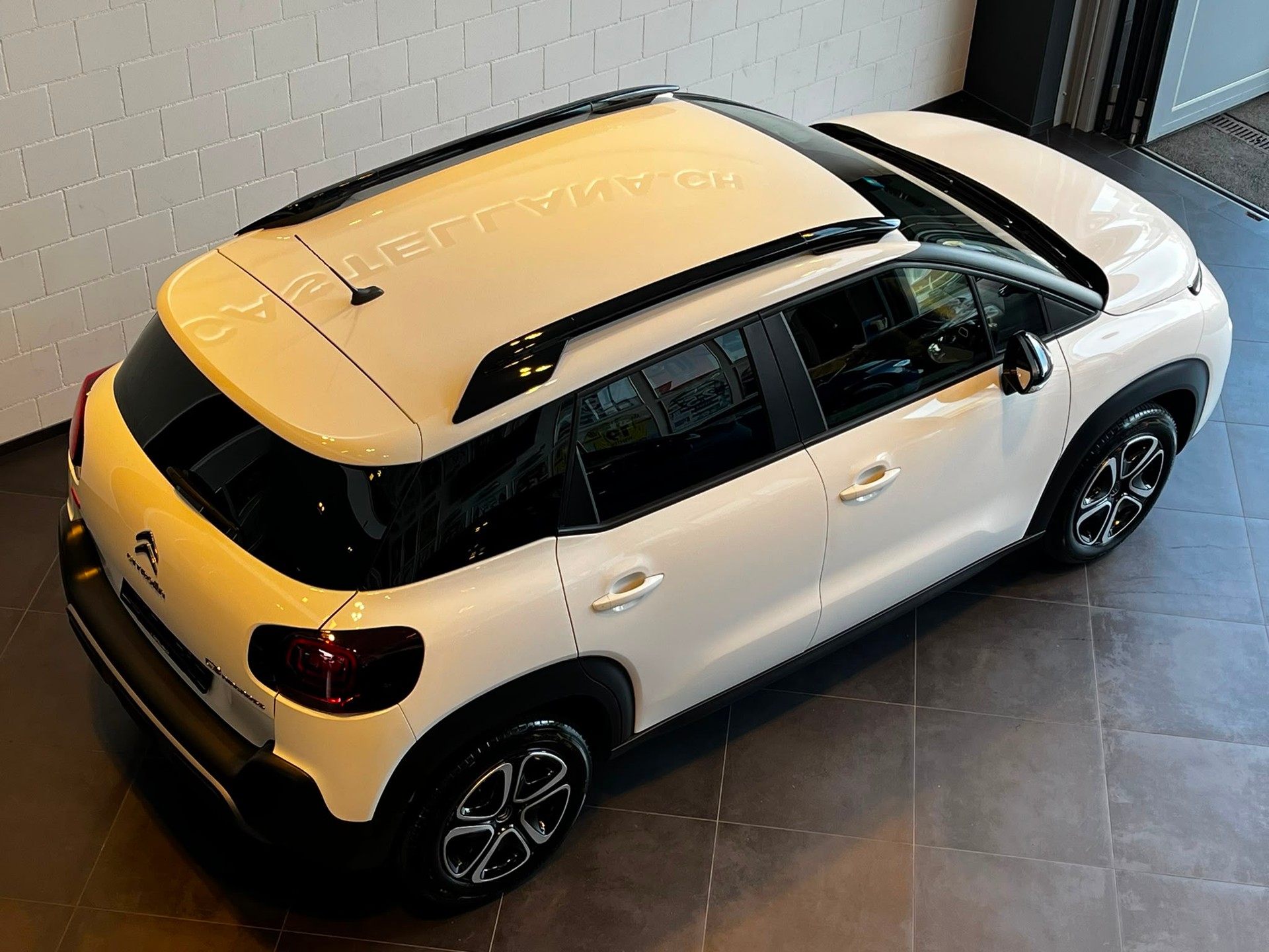 CITROEN C3 Aircross 1.2 SwissEAT6-image-8