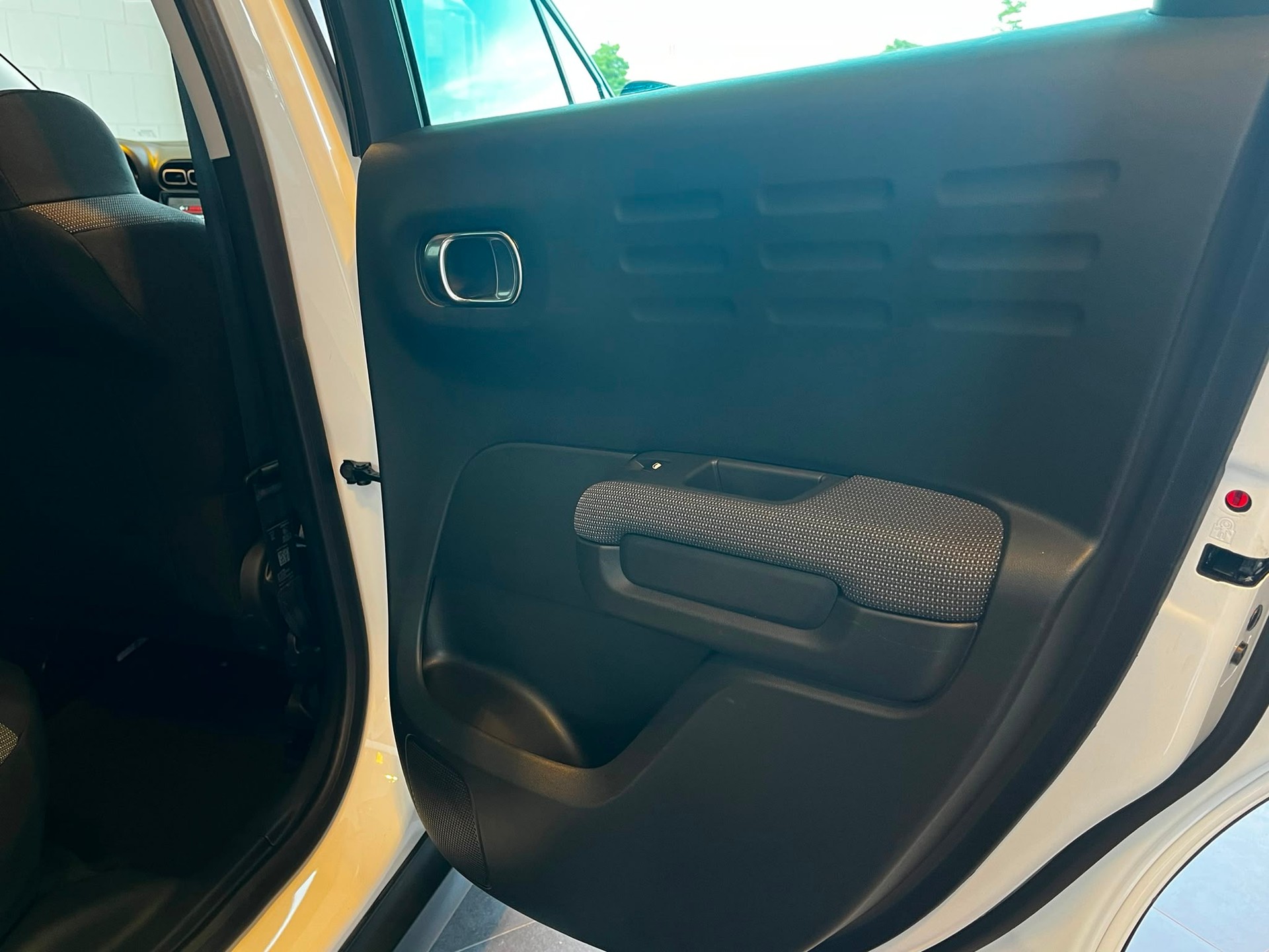 CITROEN C3 Aircross 1.2 SwissEAT6-image-23