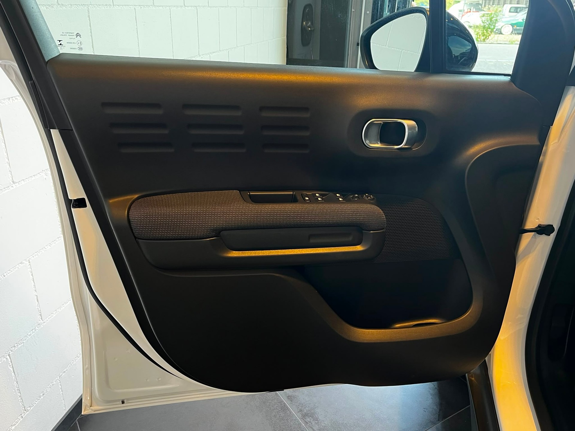 CITROEN C3 Aircross 1.2 SwissEAT6-image-21